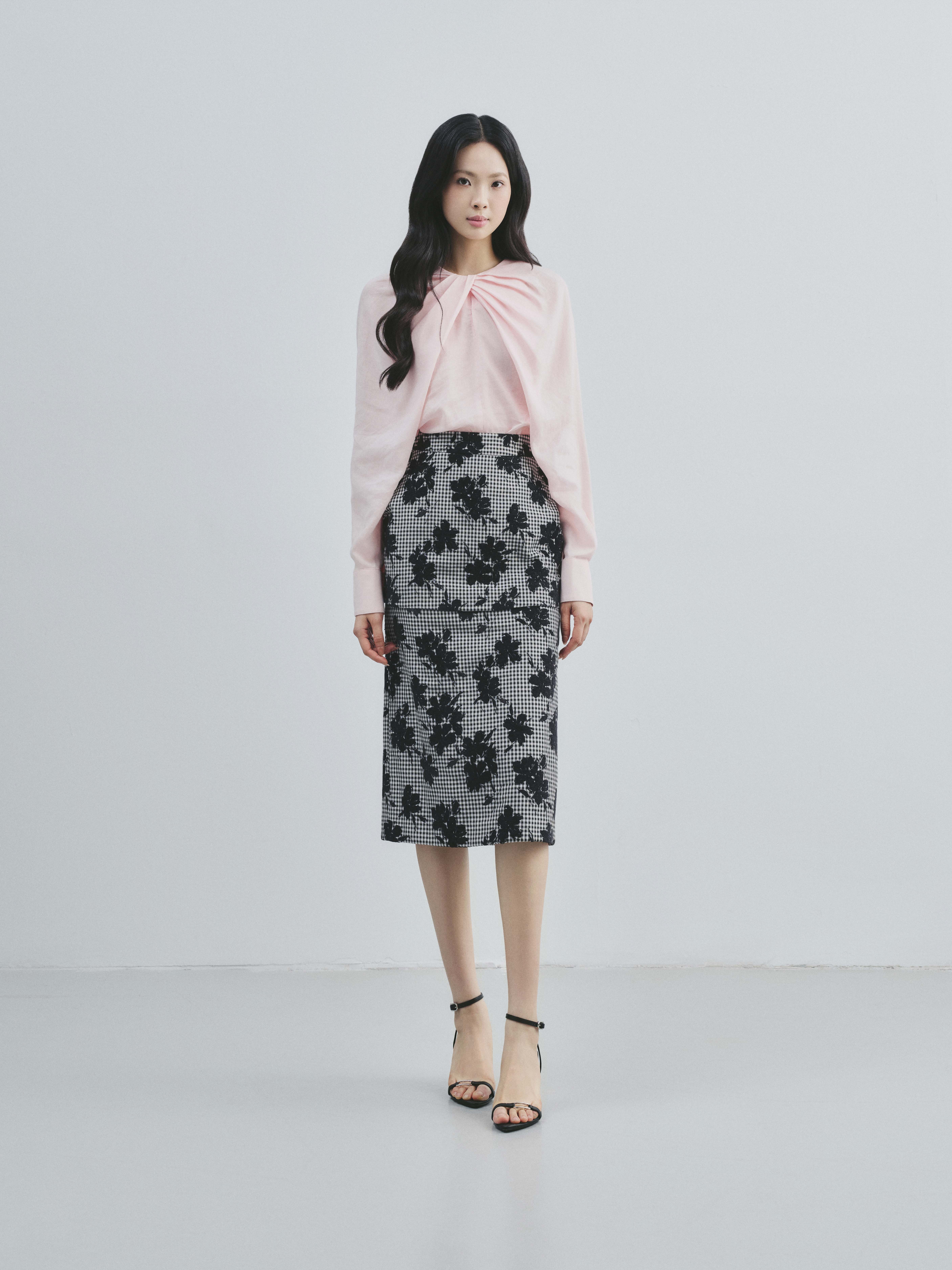 Aspen Skirt ( Kẻ dệt hoạ tiết hoa nổi )