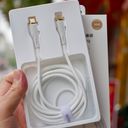 Cáp sạc nhanh Wiwu Vigor C to L 30W dài 2m.