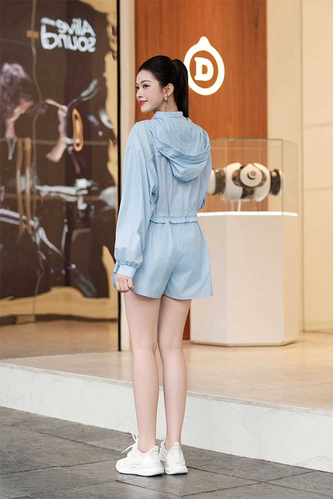 Bộ Gió Thể Thao Nữ GBT.013