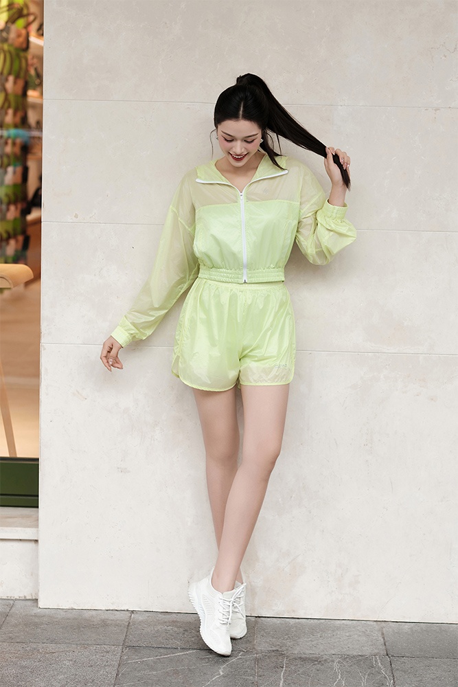 Bộ Gió Thể Thao Nữ GBT.016