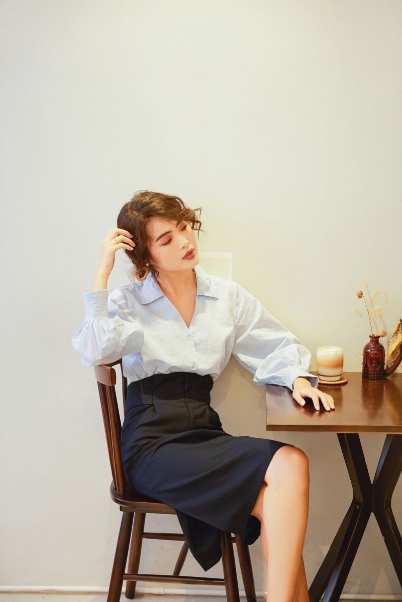 Áo sơ mi tay xếp ly