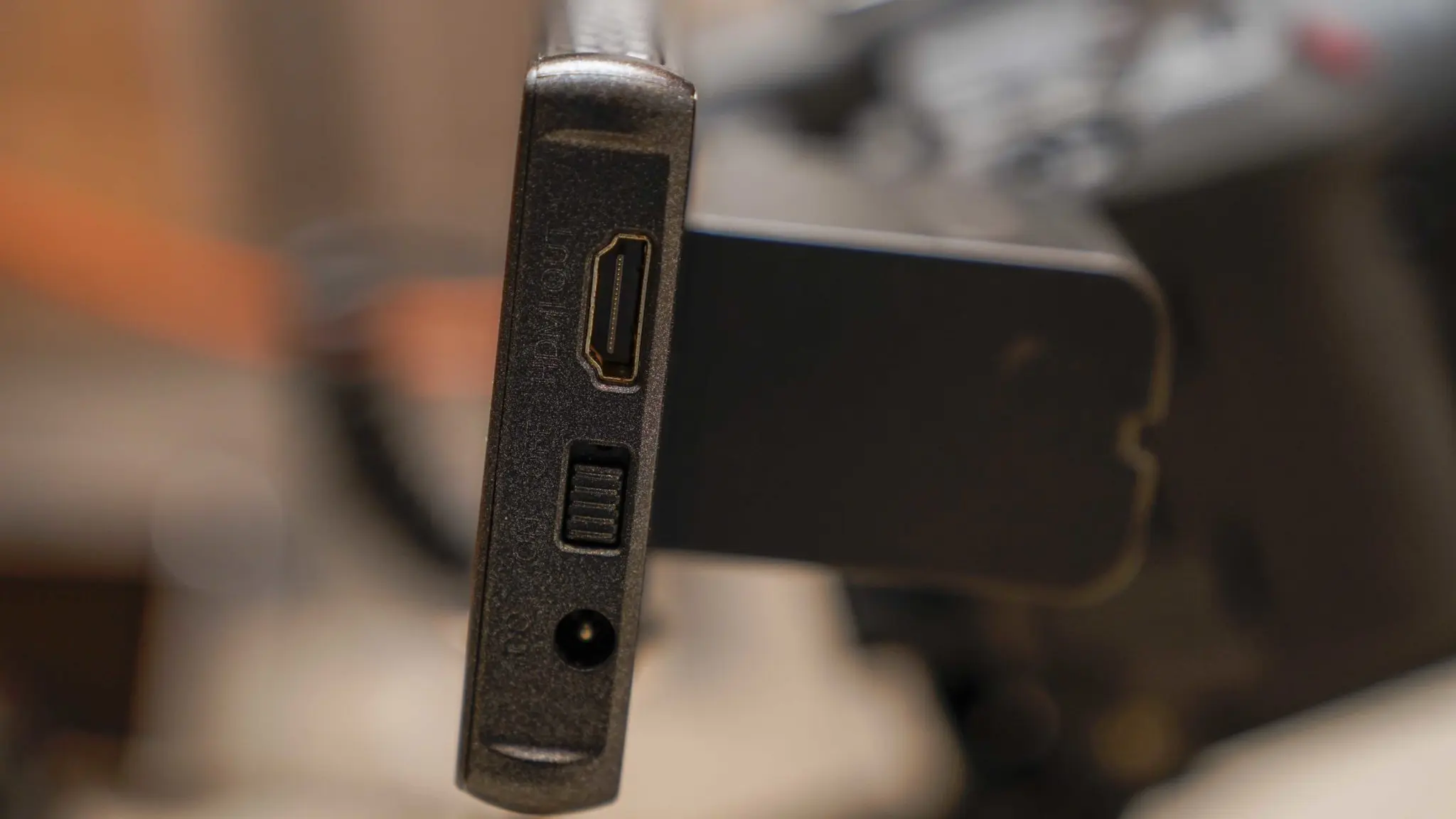 Đánh giá màn hình Portkey PT6