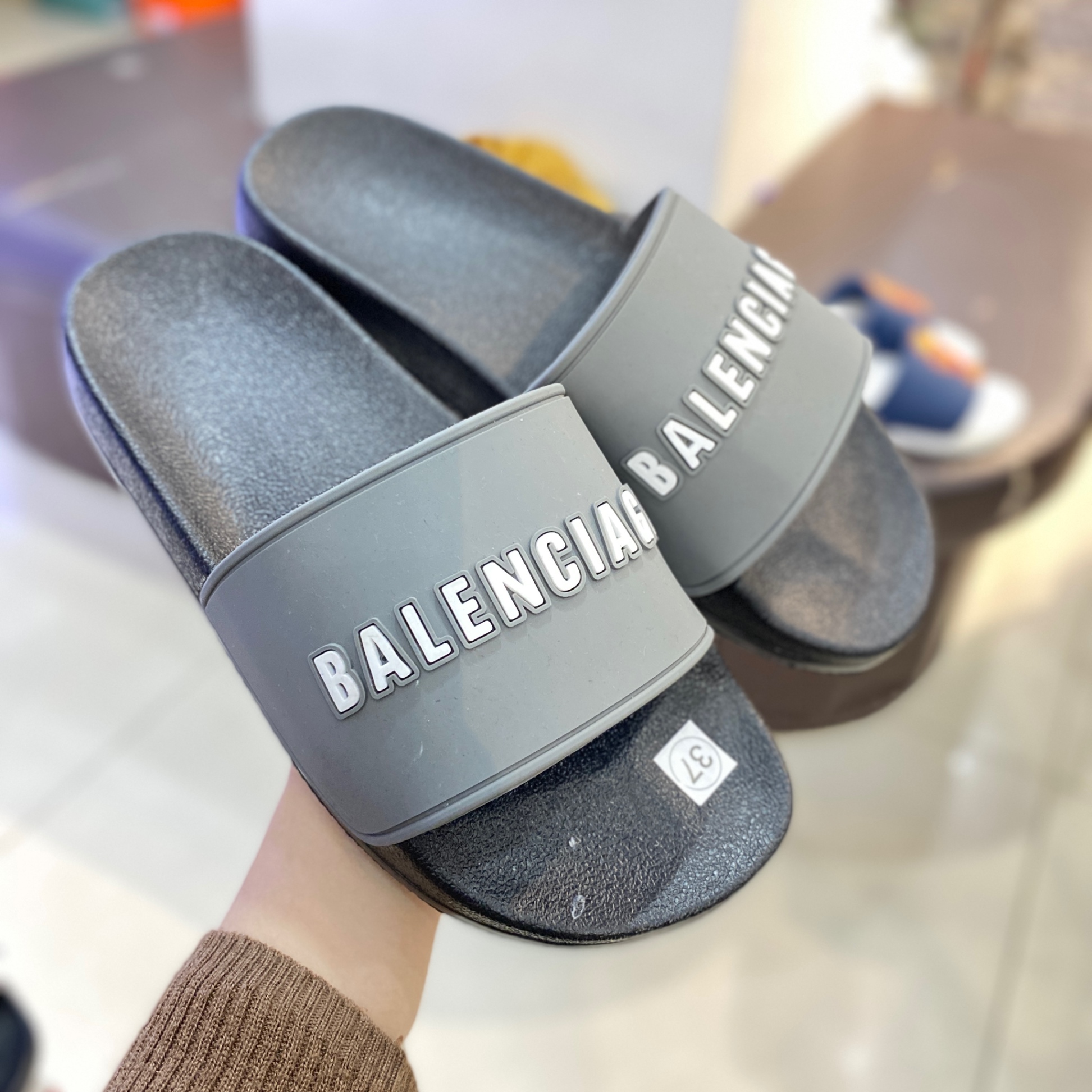 DLTE Balenciaga(27-39).XAM