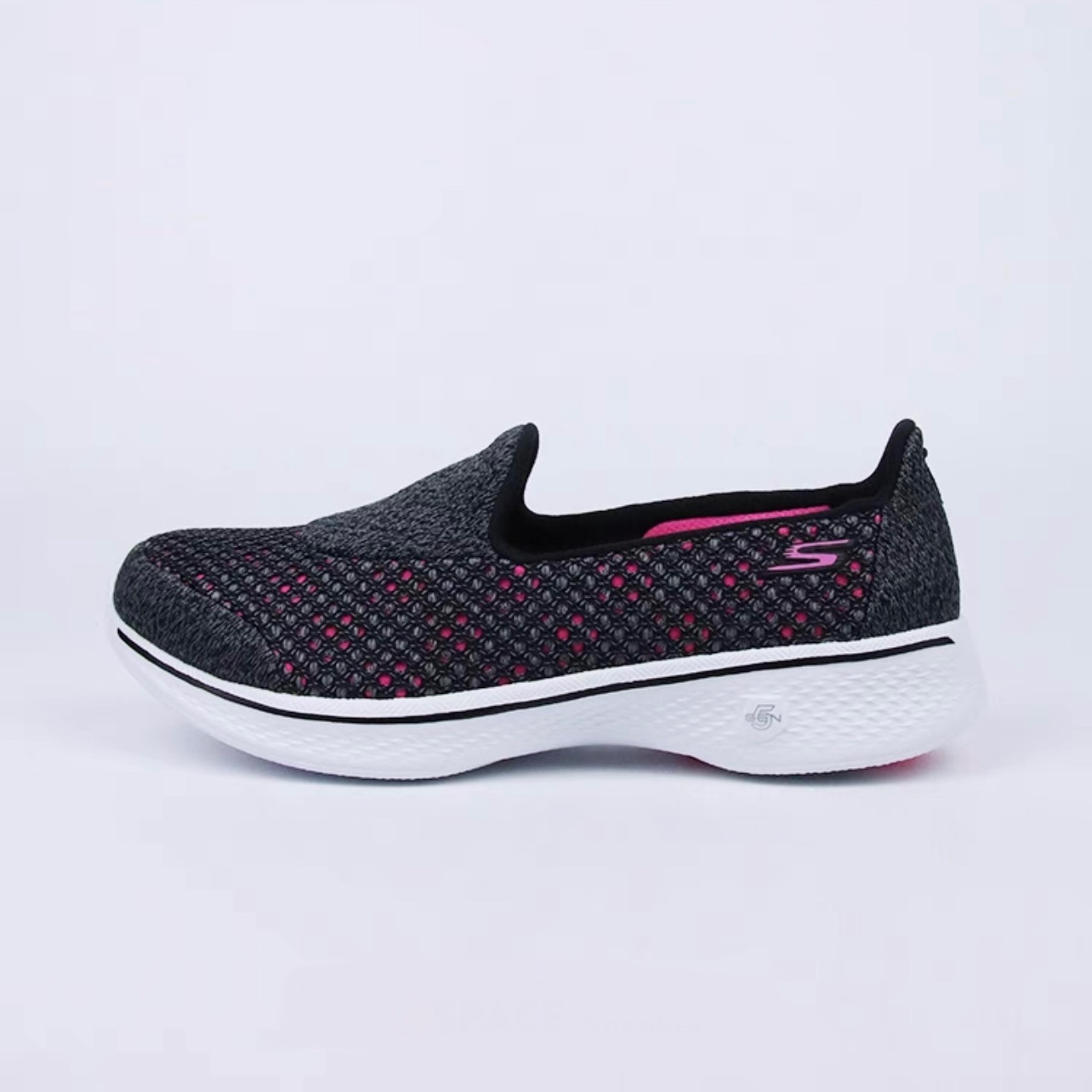 Giày thể thao nữ FN7157-1XAM