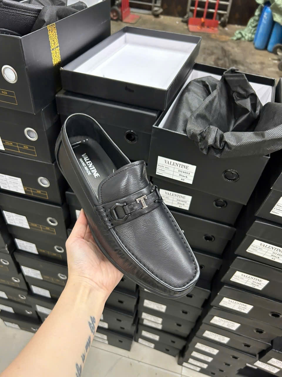 Giày công sở nam D24653DEN