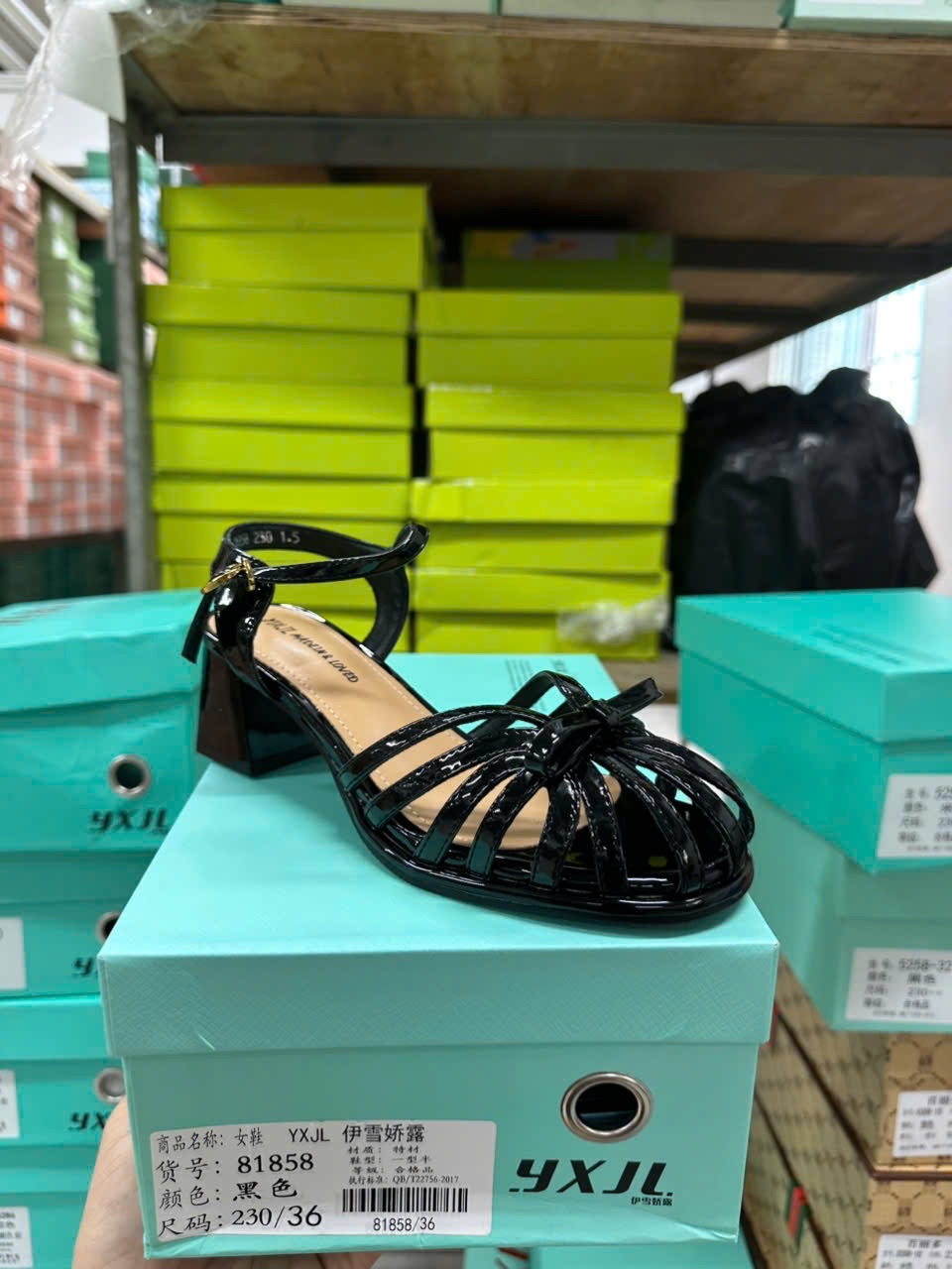 Sandal nữ 81858DEN