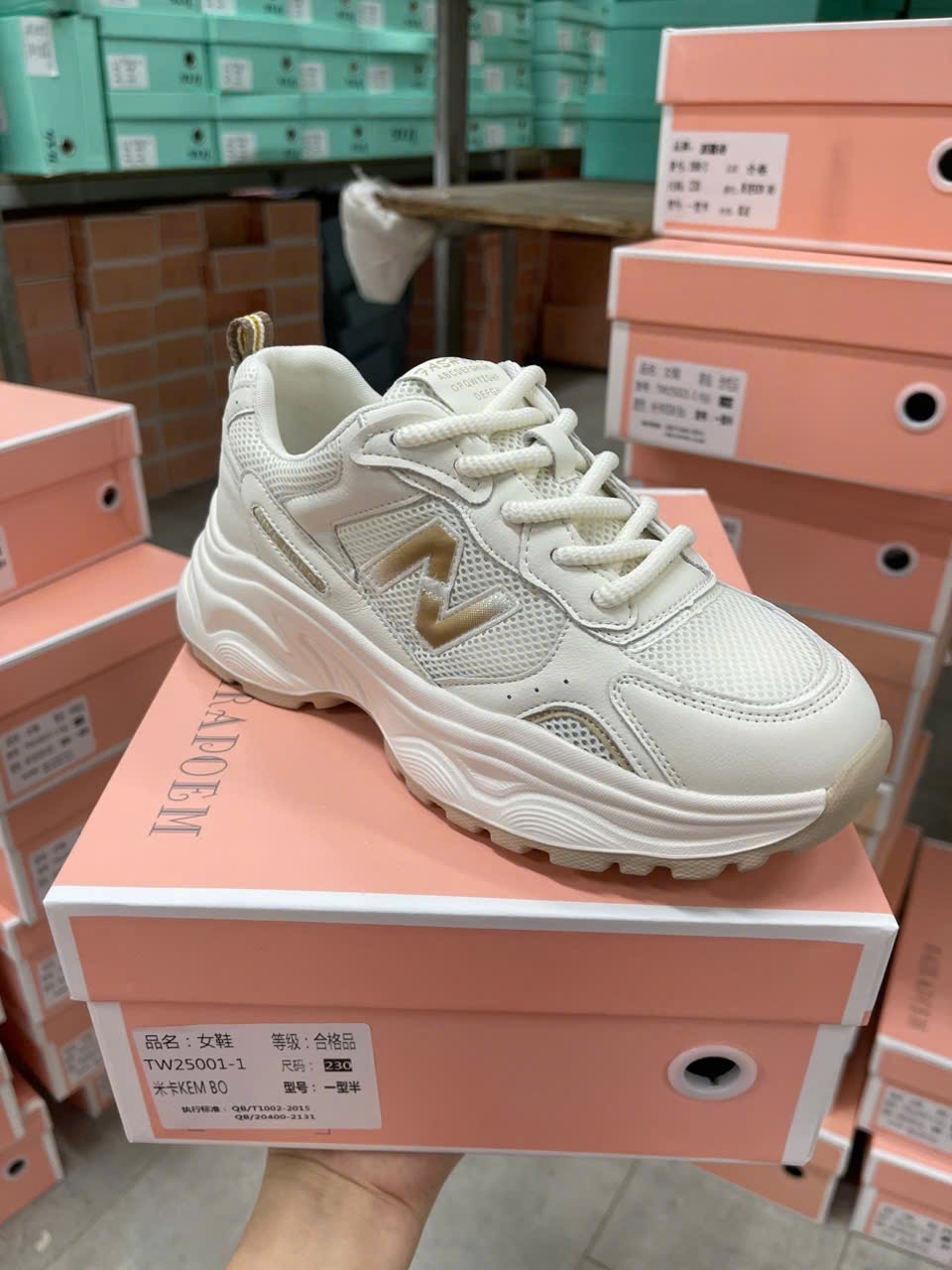 Giày nữ 25001-1KENA