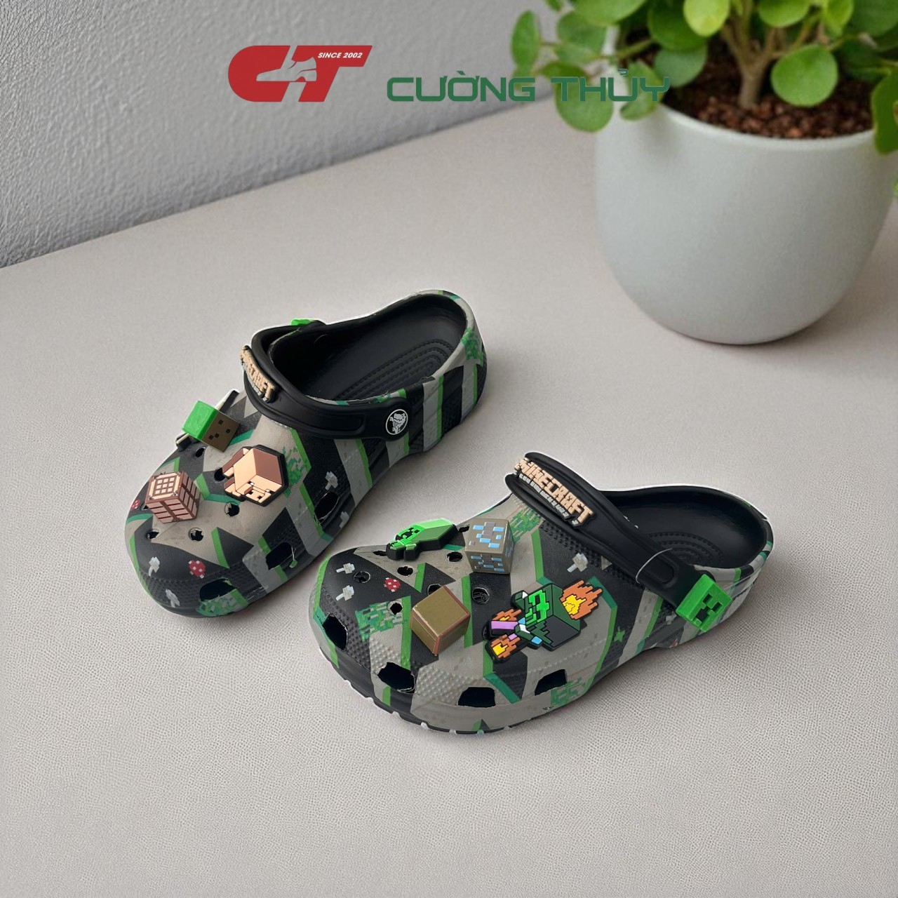 DSTE CROCS 208473(24-39).XAM