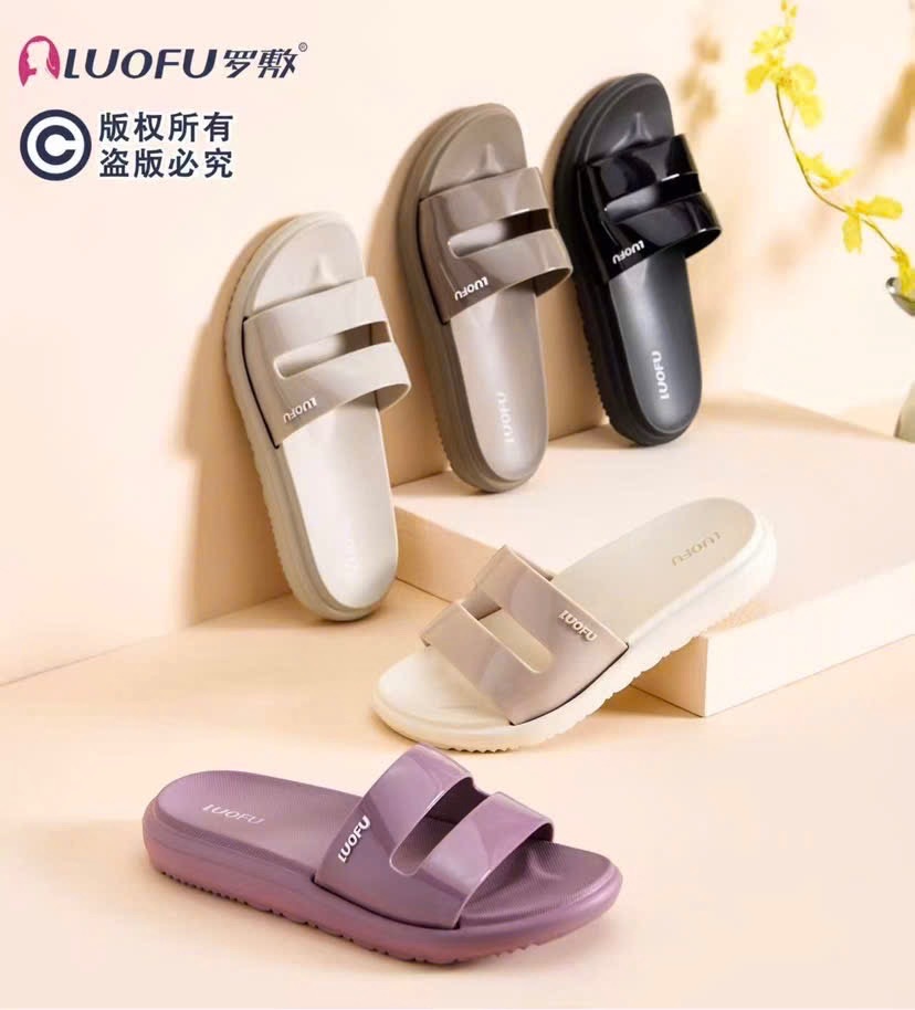 Dép lê LUOFU E7213B(35-40).DEN