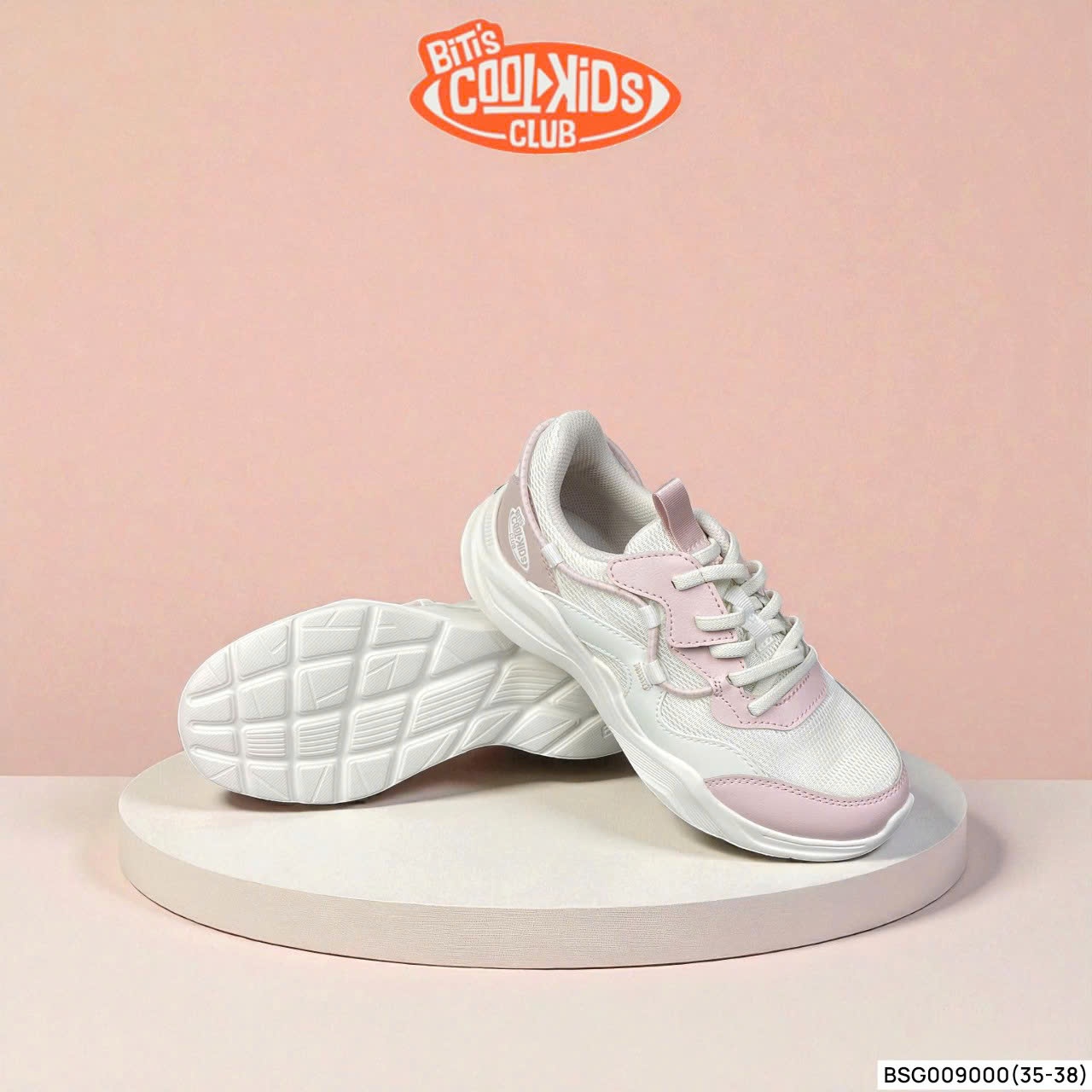 Giày thể thao Bitis BSG009000.HOL