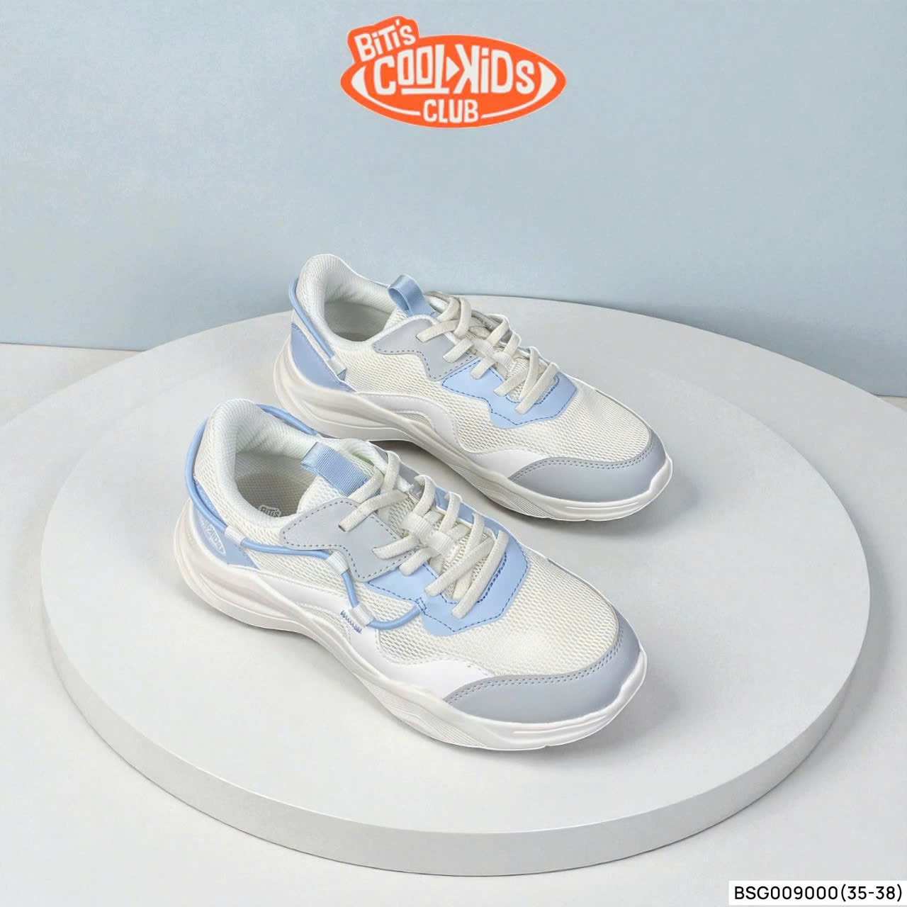 Giày thể thao Bitis BSG009000.XDL