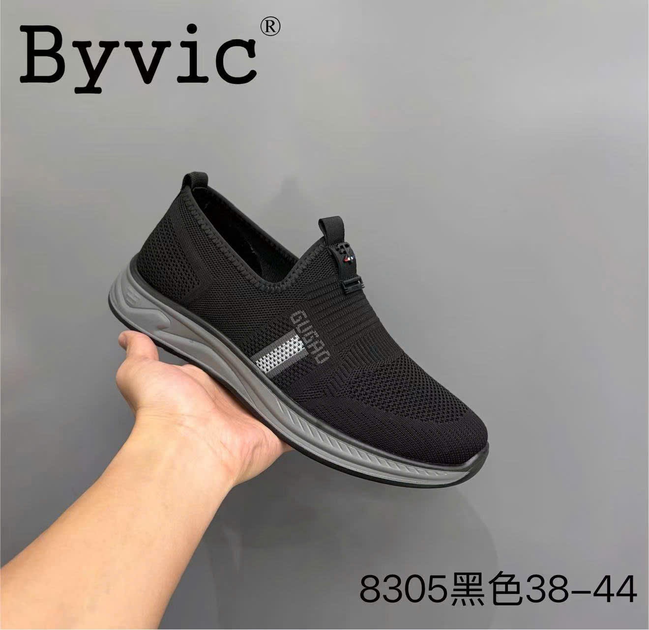 Giày thể thao nam 8305.DEN