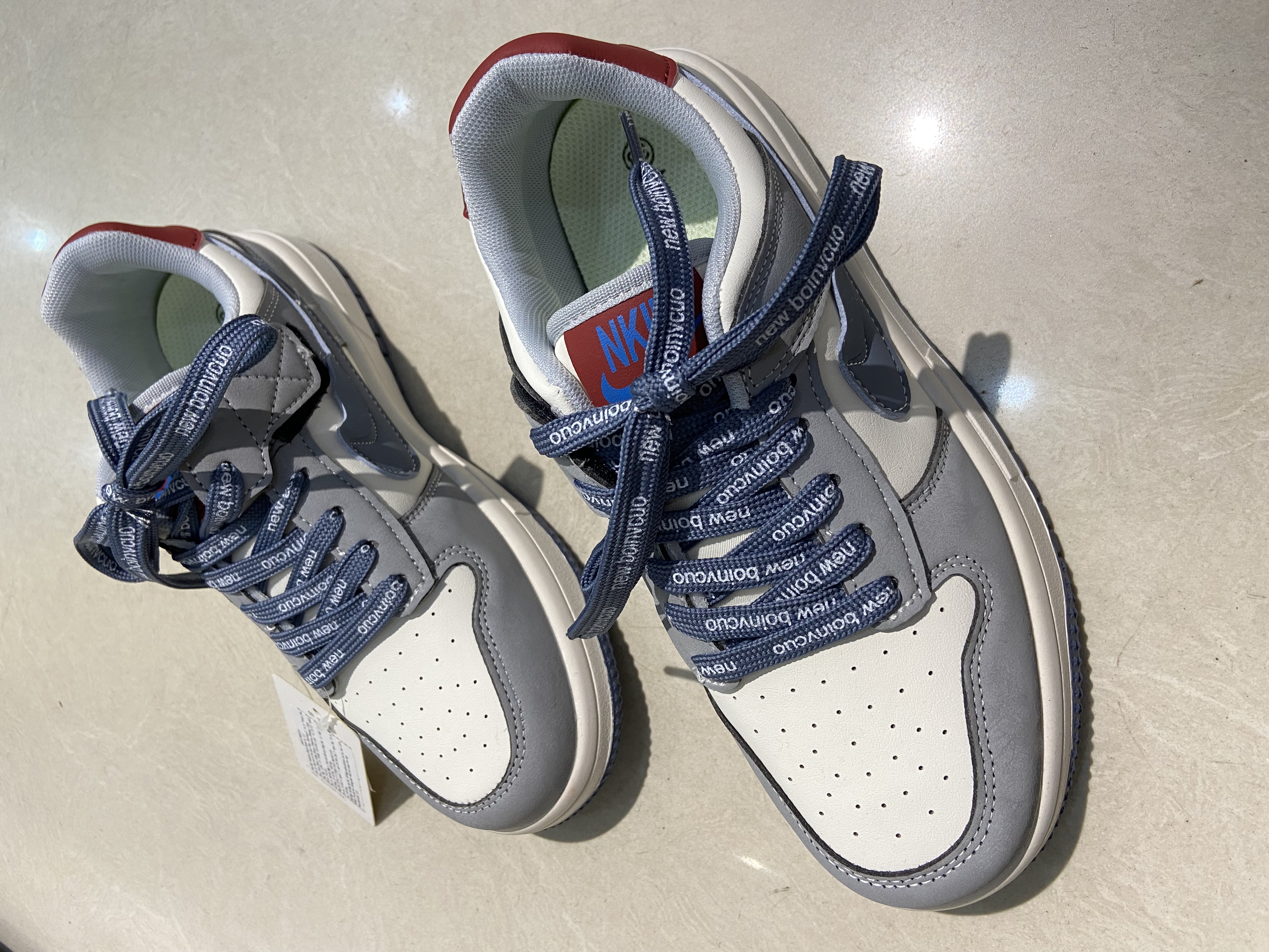 Giày thể thao TE 8103-3(38-41).XAM