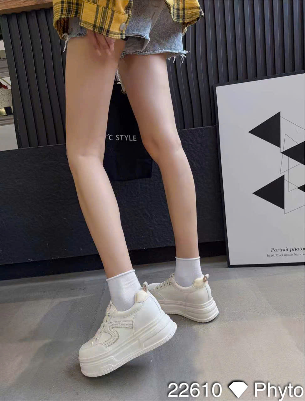 Giày thể thao nữ PHYTO 22610.KEM