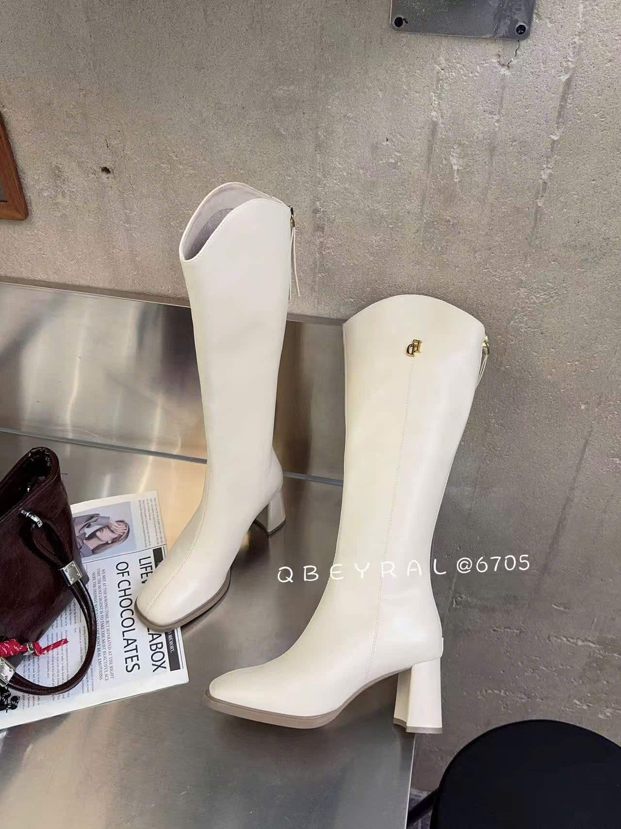 Bốt nữ W6705.KEM
