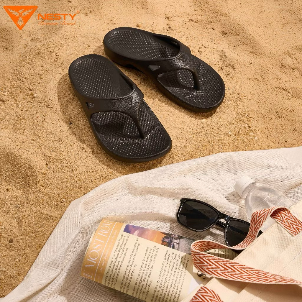 Dép xỏ ngón Unisex NESTY NE20.DEN