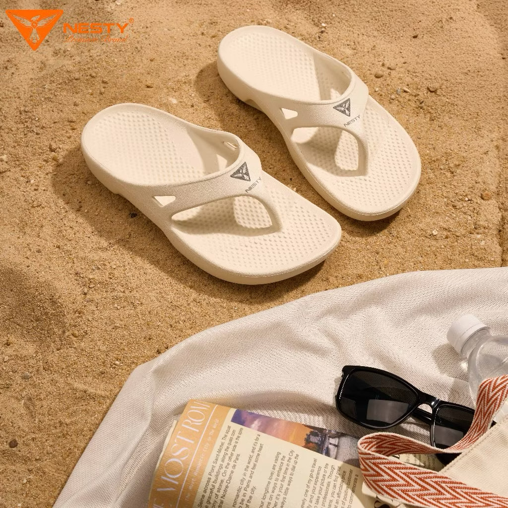 Dép xỏ ngón Unisex NESTY NE20.KEM