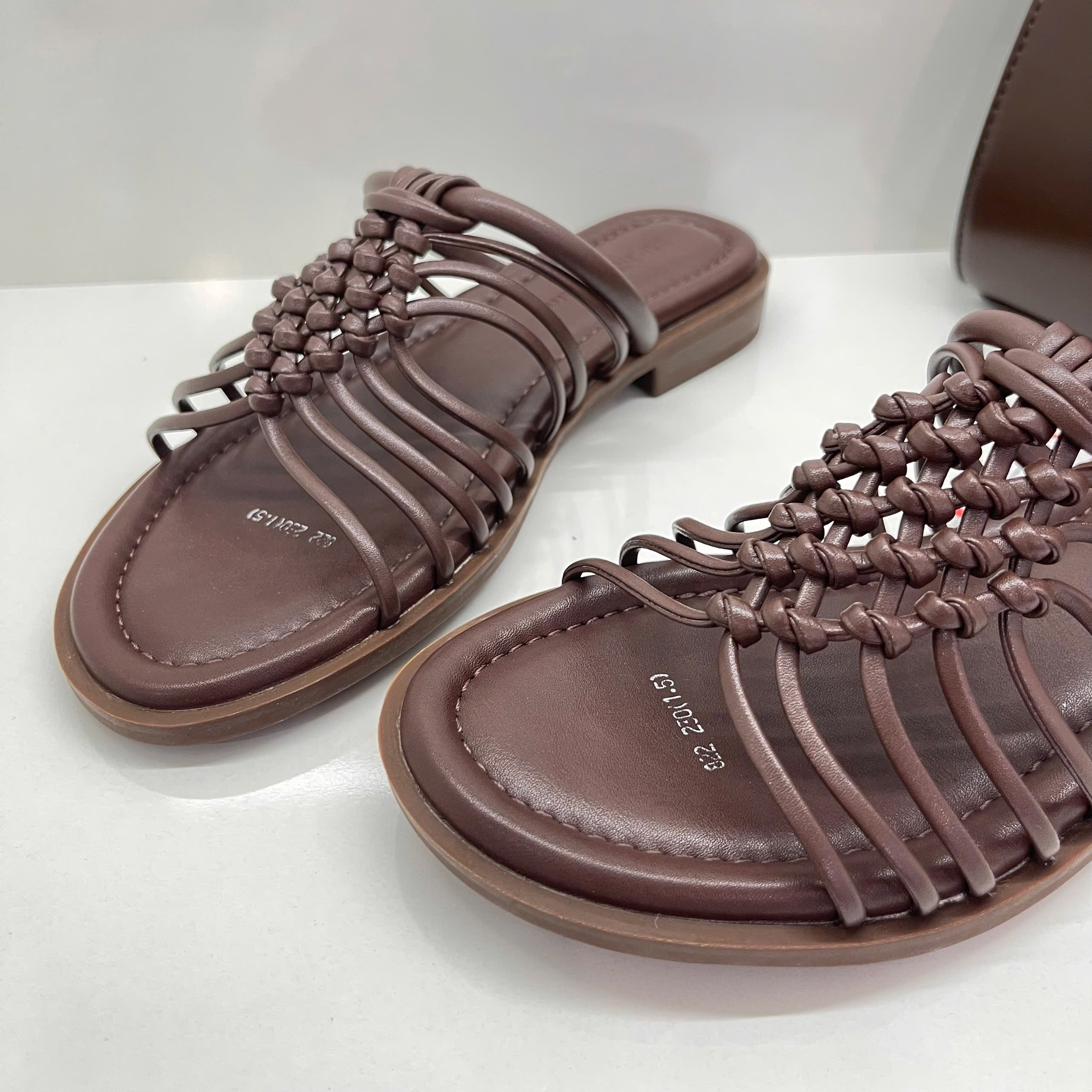 Dép nữ 822.NAU
