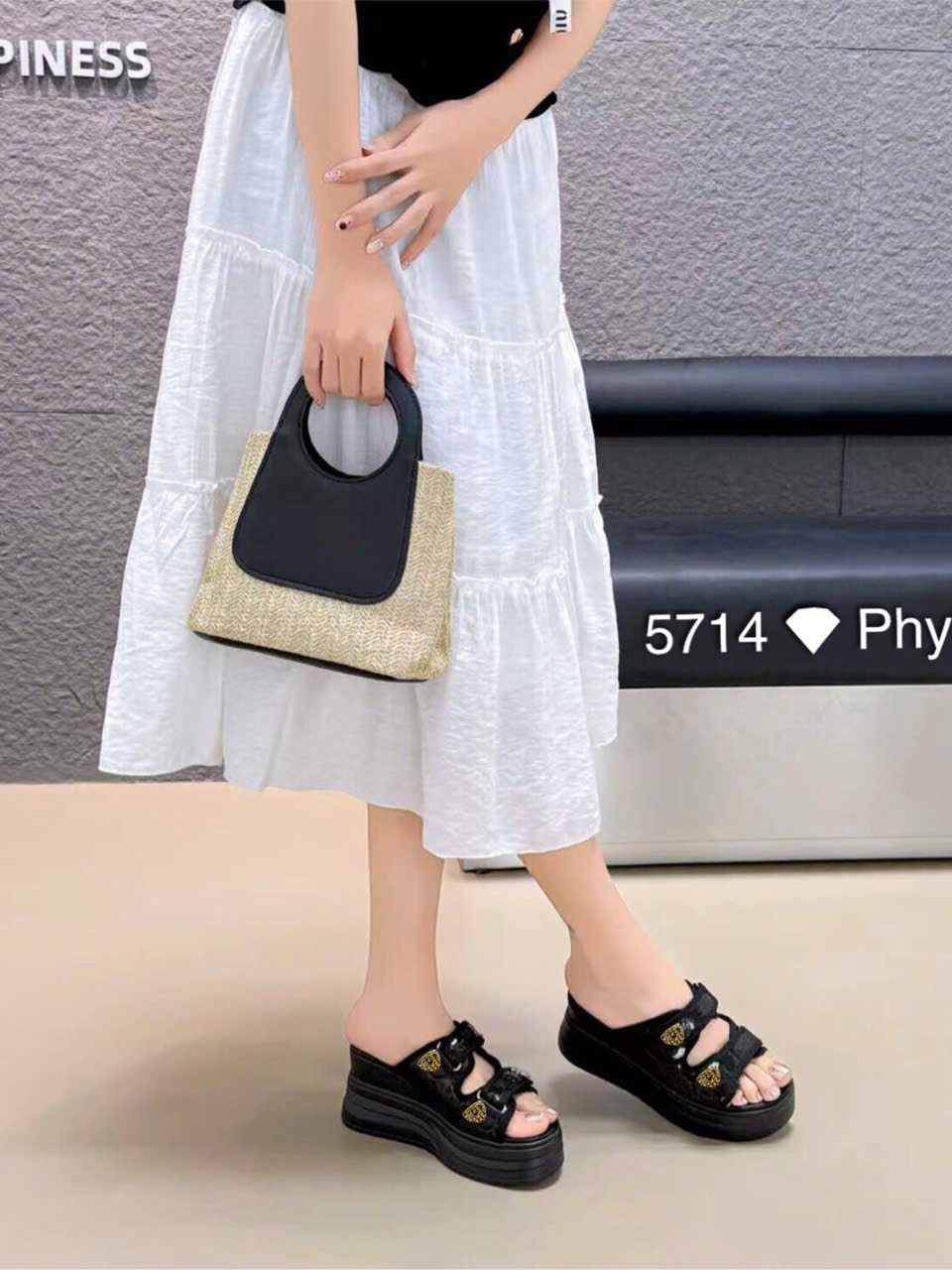 Dép xuồng nữ 5714.DEN