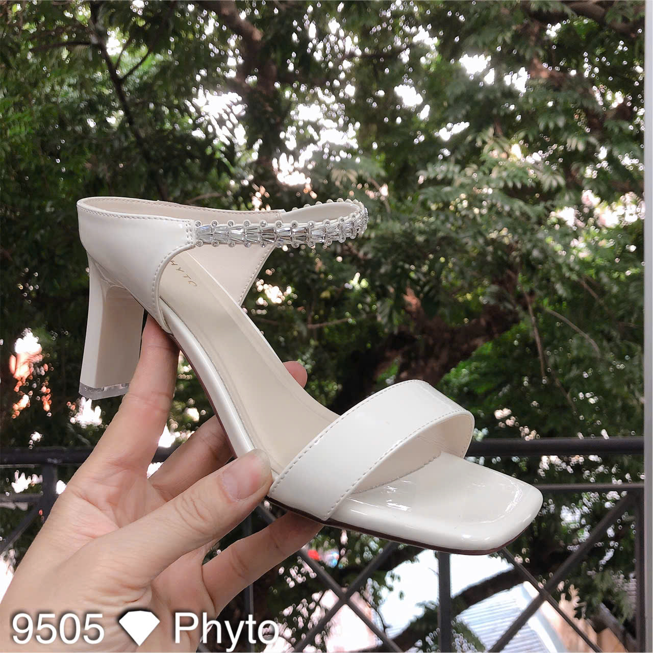 Dép nữ PHYTO 9505.KEM