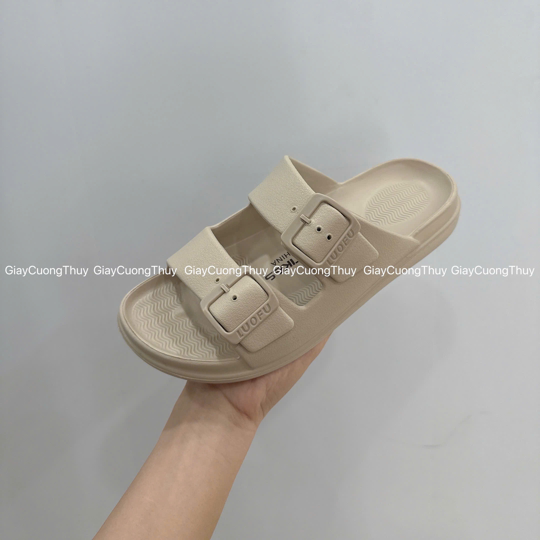 Dép nữ LUOFU E6194KEM