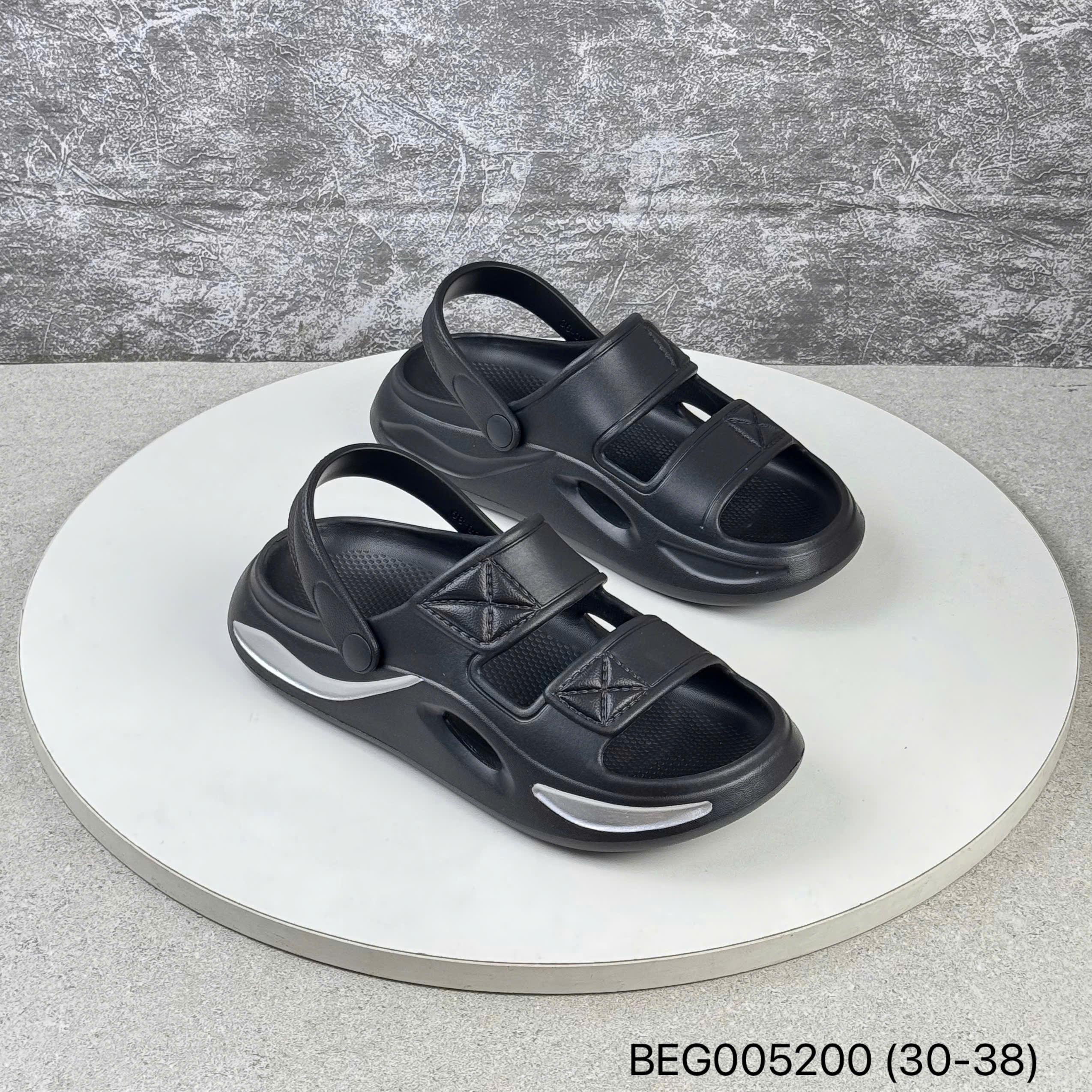 Dép trẻ em Bitis BEG005200DEN