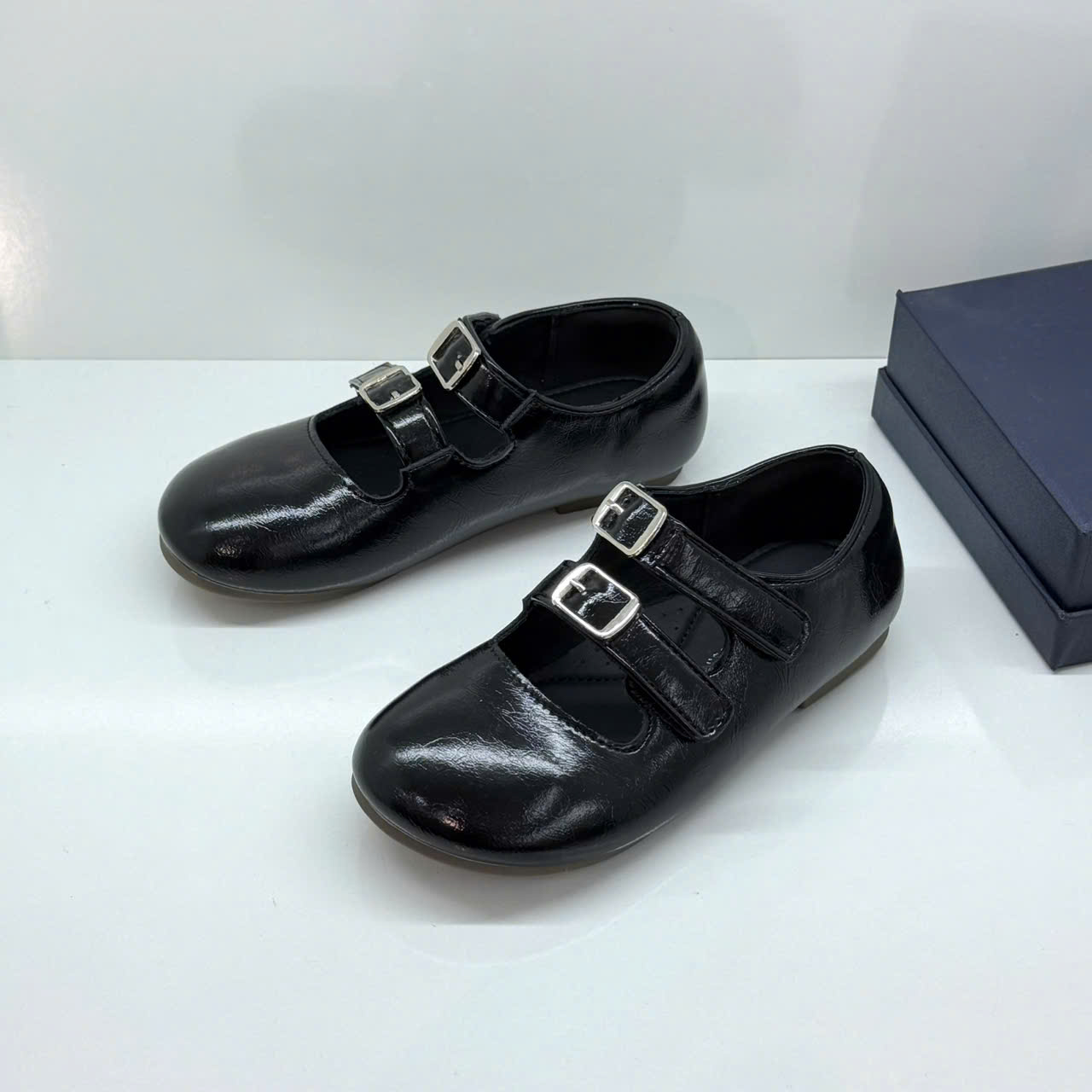 Giày bệt bé gái 26523(23-34).DEN