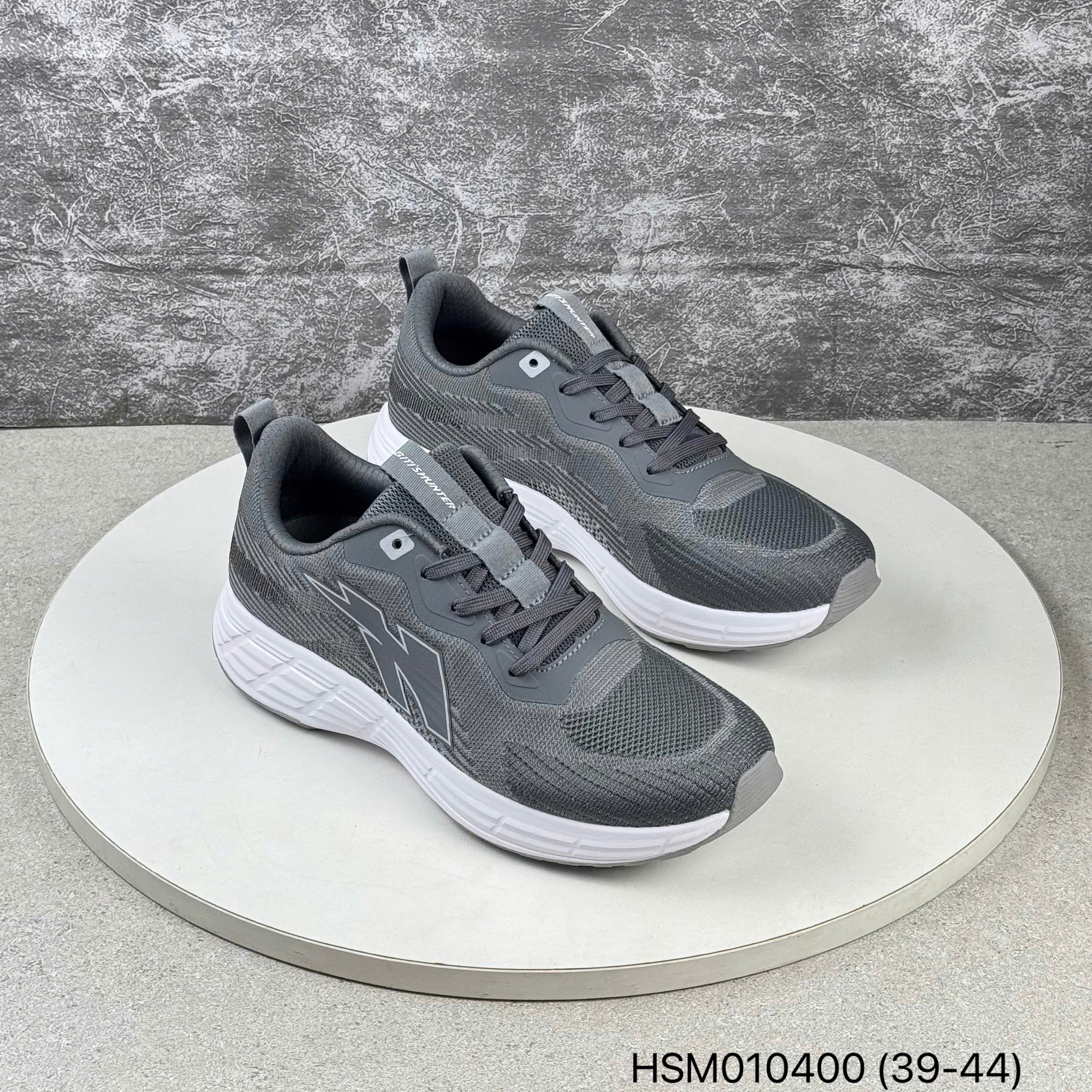 Giày thể thao nam Bitis HSM010400XAM