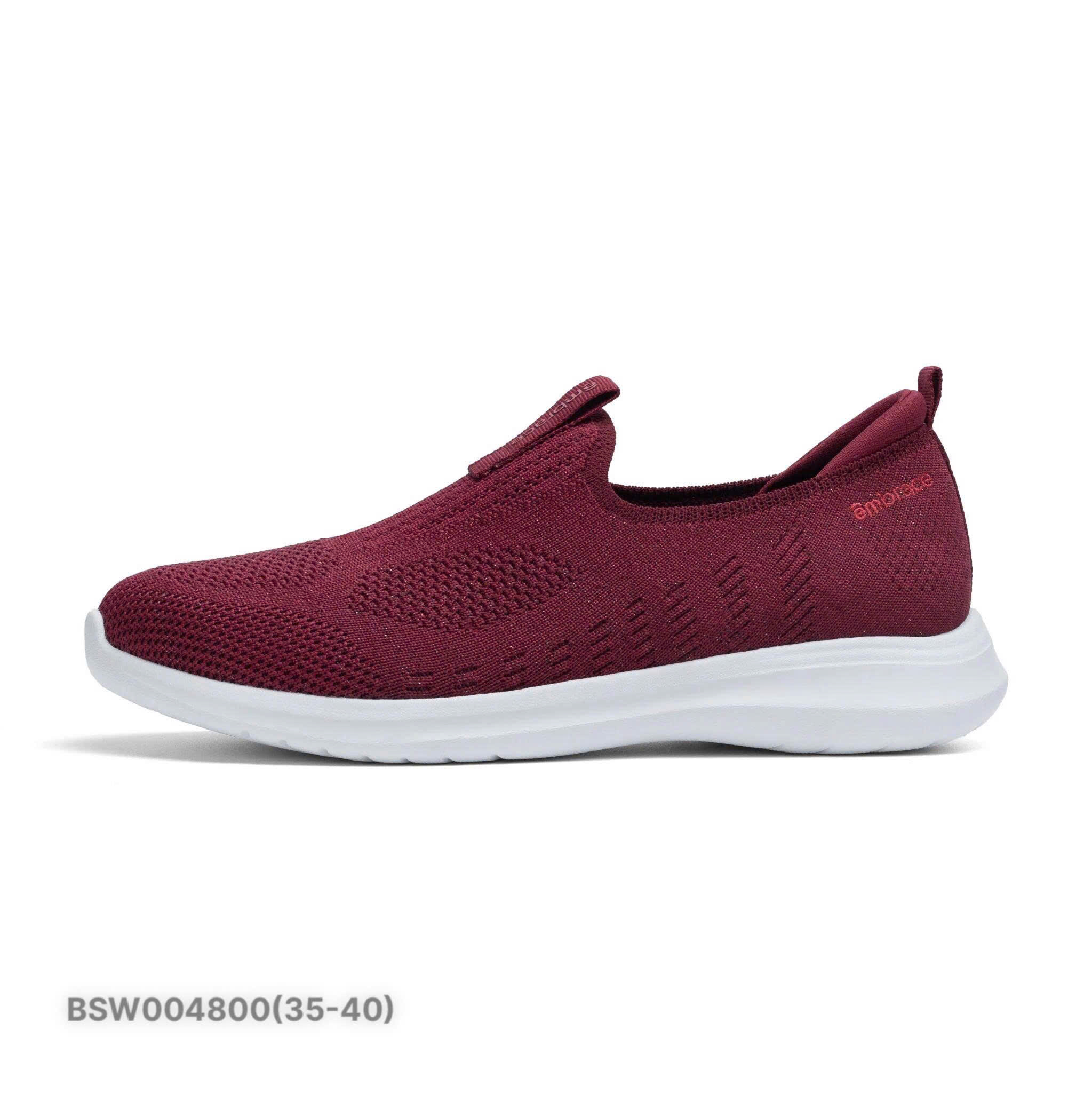 Giày thể thao nữ Bitis BSW004800DOO
