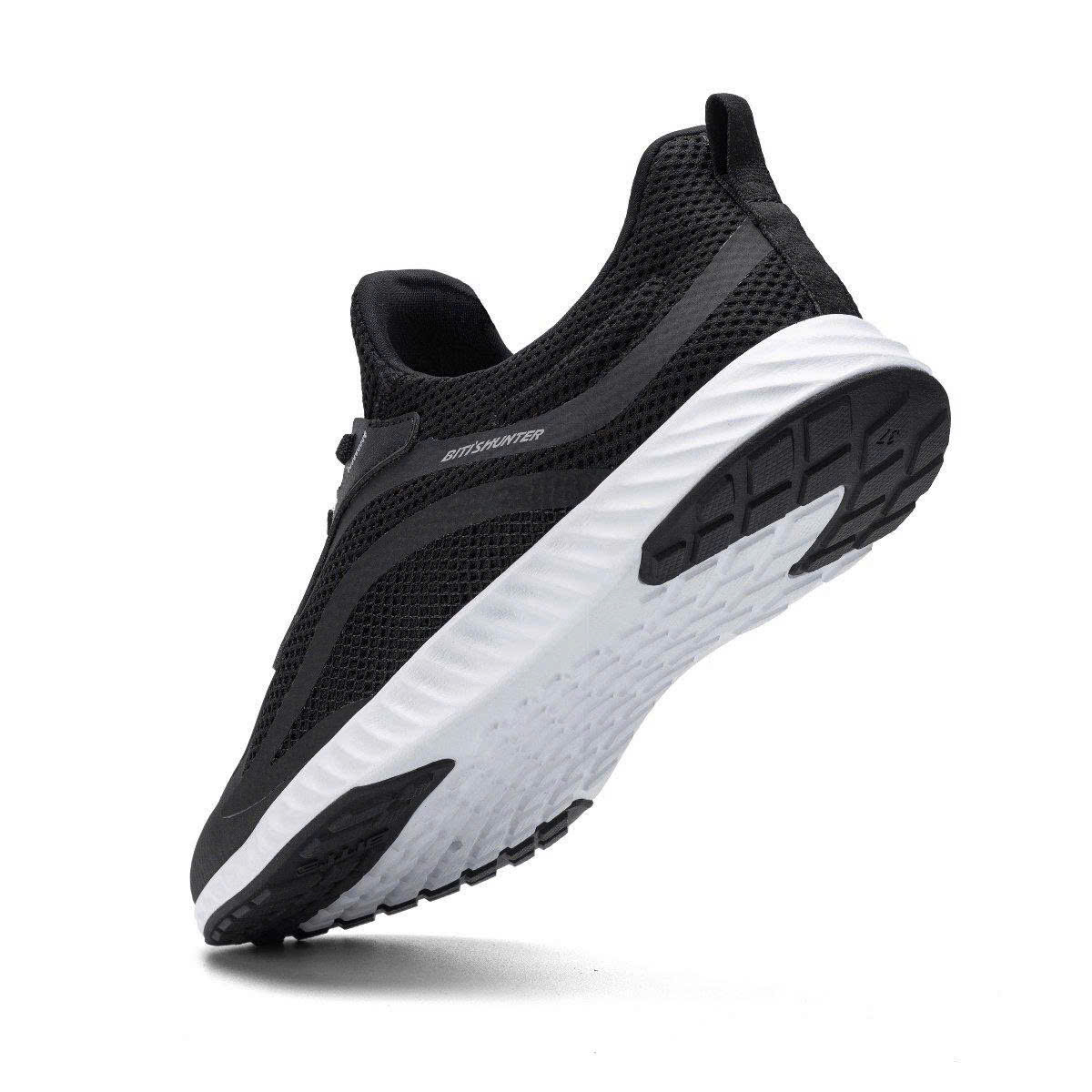 Giày thể thao nữ Bitis HSW010200DEN