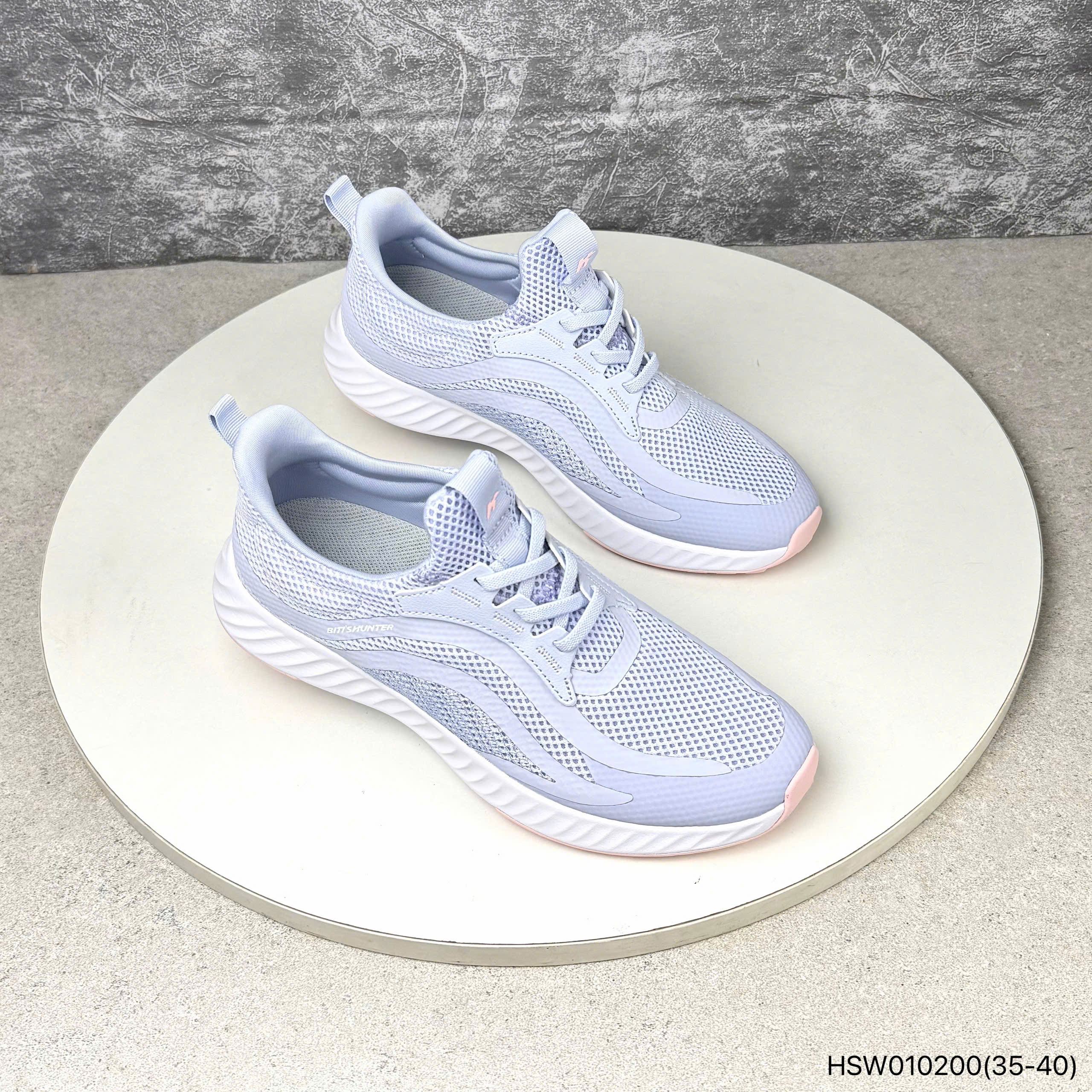 Giày thể thao nữ Bitis HSW010200XDL
