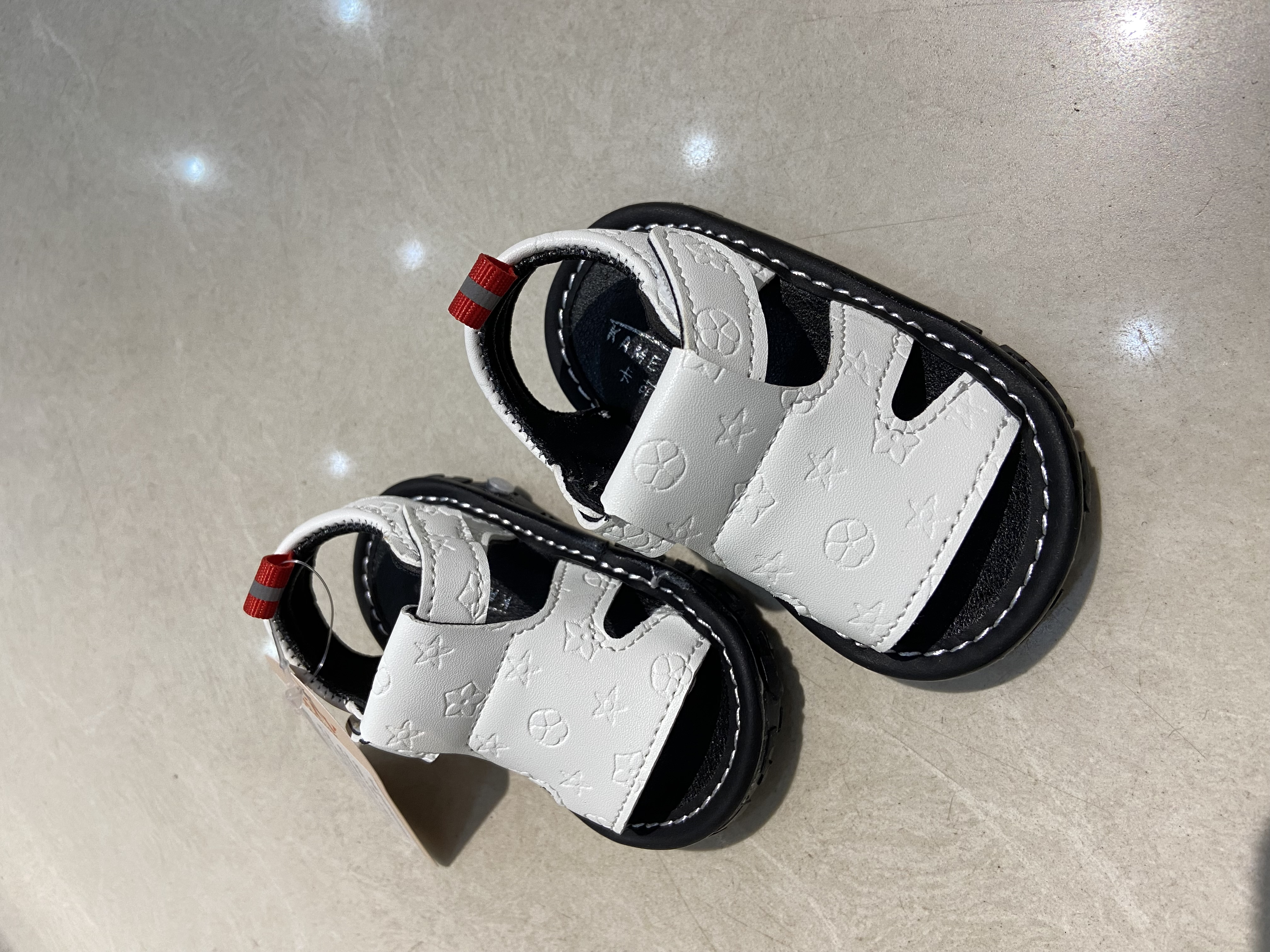 Sandal bé trai C-37(16-20).TRG