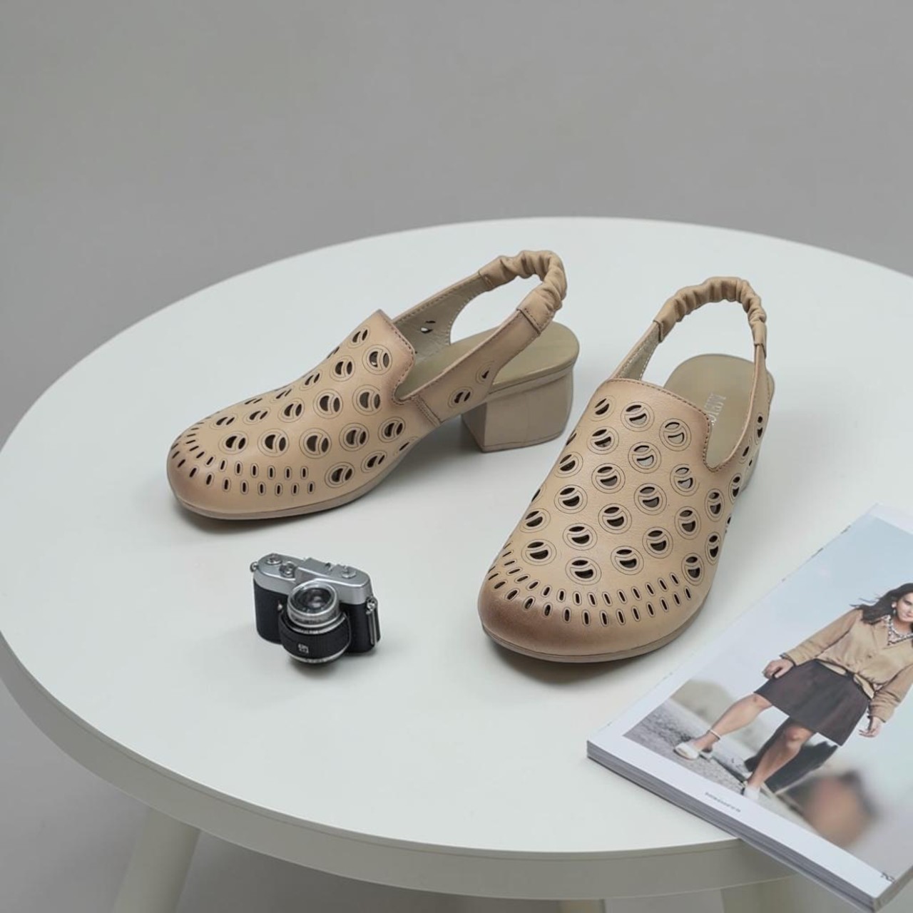 Sandal nữ 16911.NAU