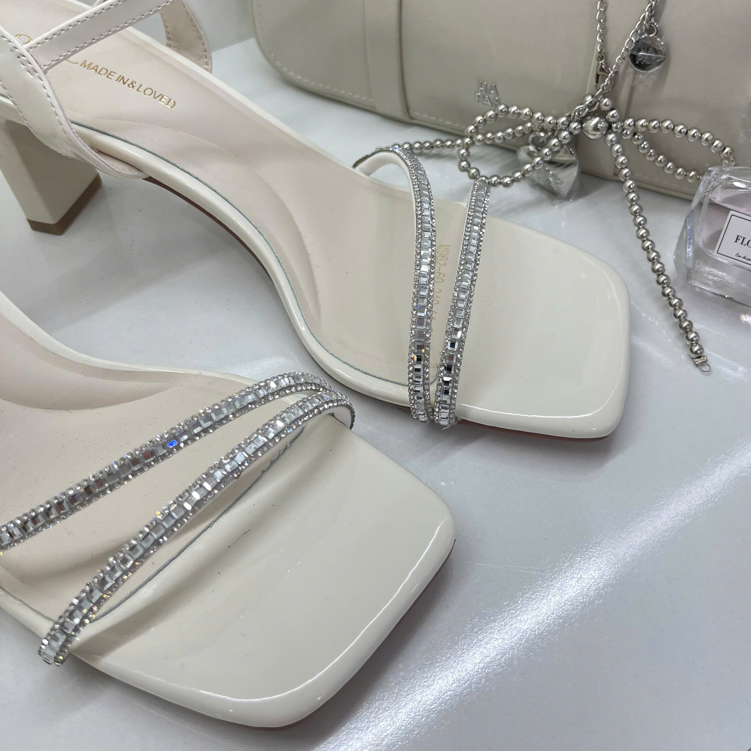 Sandal nữ M962-60.KEM