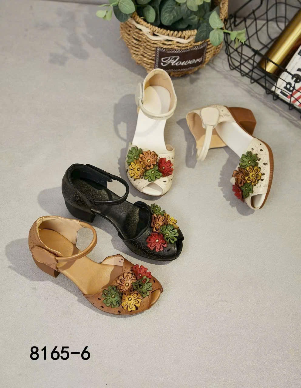 Sandal nữ S8165-6.KEM