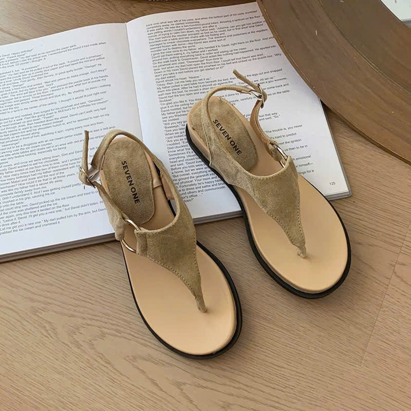Sandal nữ B090.KEM