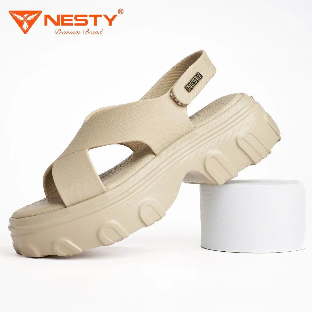 Sandal nữ quai chéo NESTY NE24.NAU