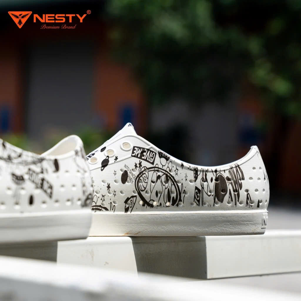 Giày Snesker in hoạ tiết NESTY NE40-9.KEM