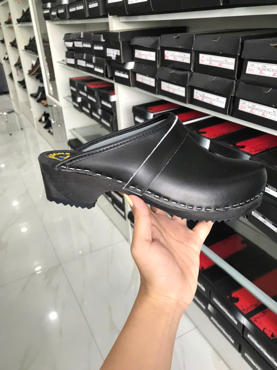 SUM Thụy Điển đế gỗ.DEN