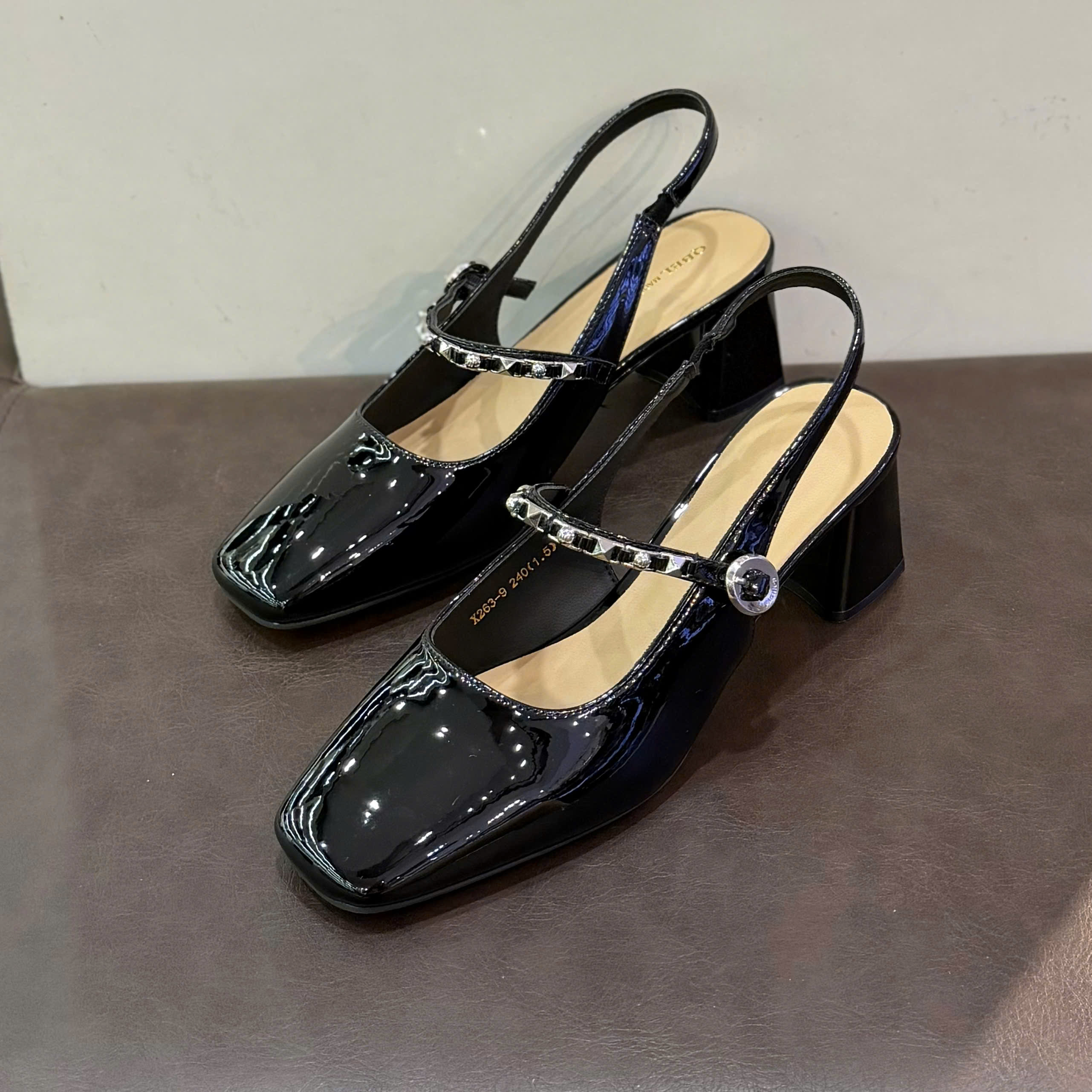 Sandal nữ 263-9.DEN