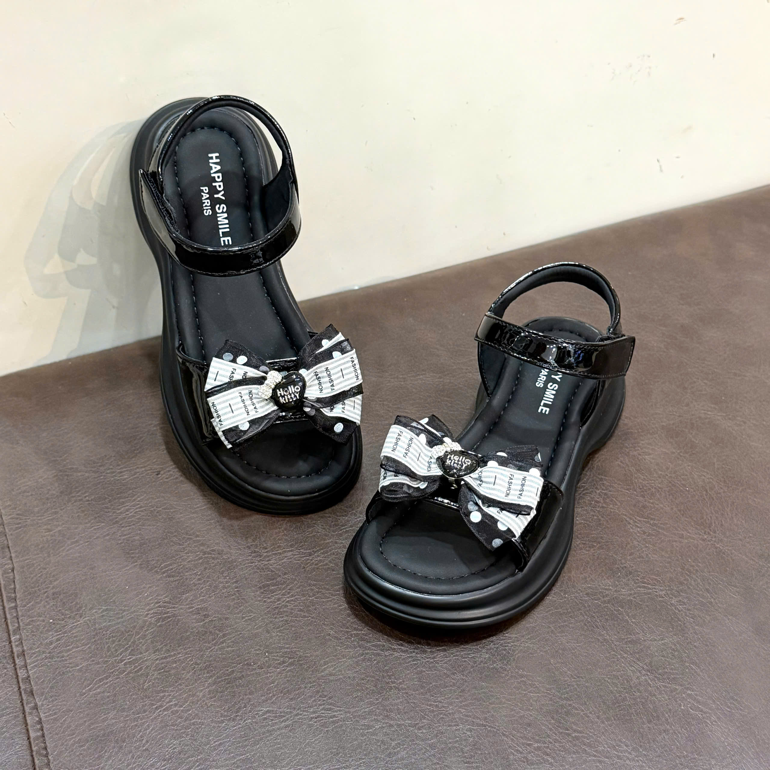Sandal bé gái 808(27-37).DEN