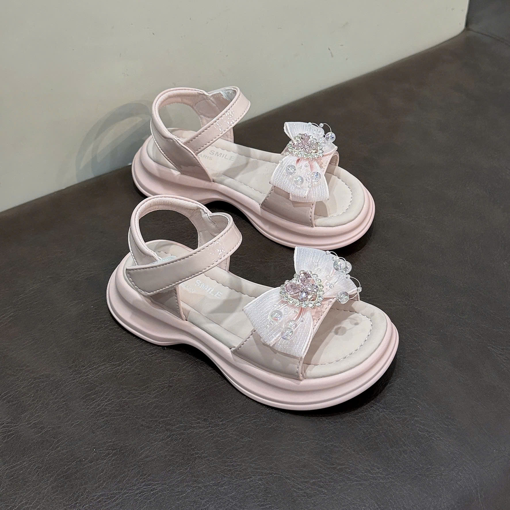 Sandal bé gái 809(27-37).DEN