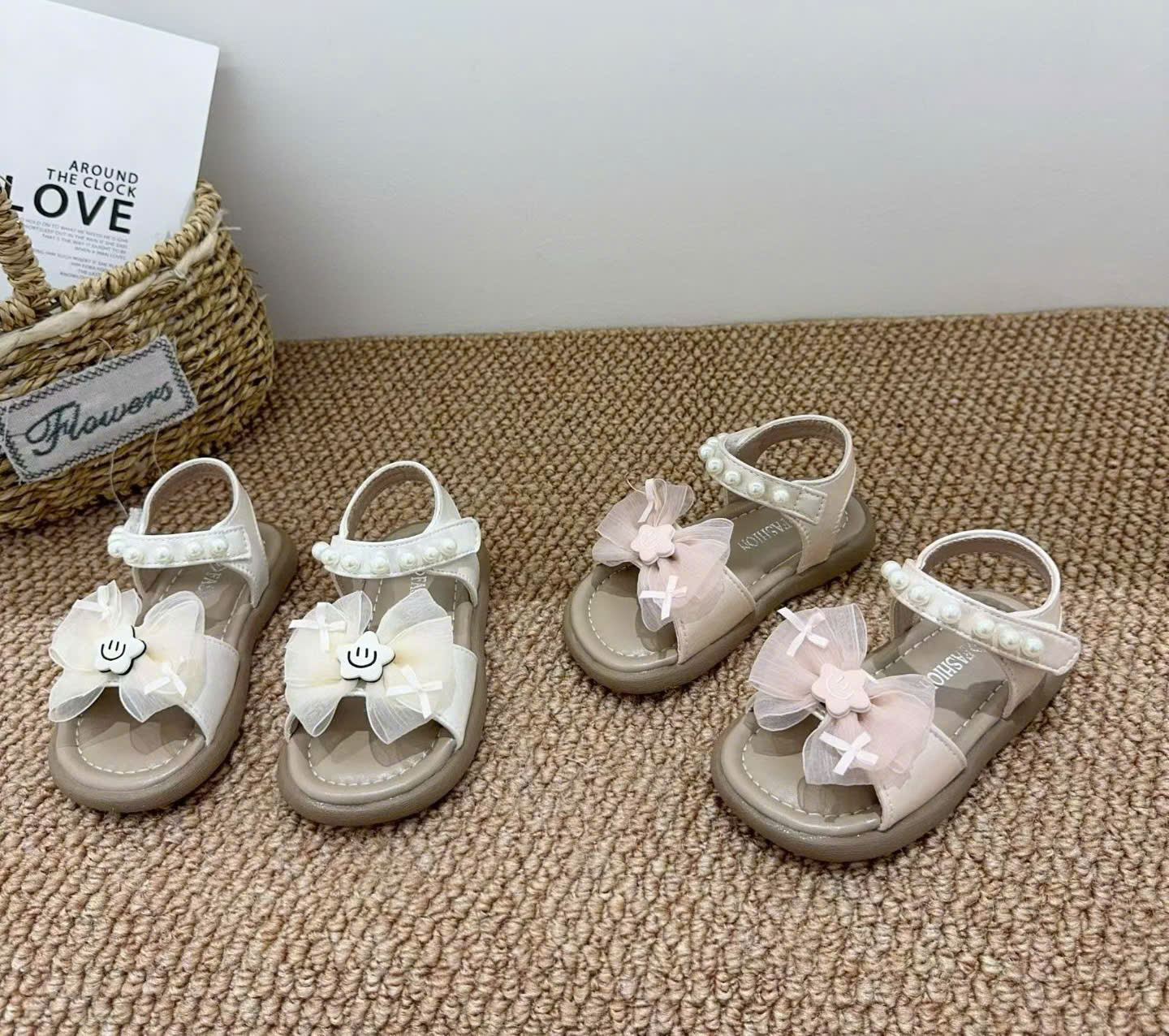 Sandal bé gái 8608(23-27).HOG