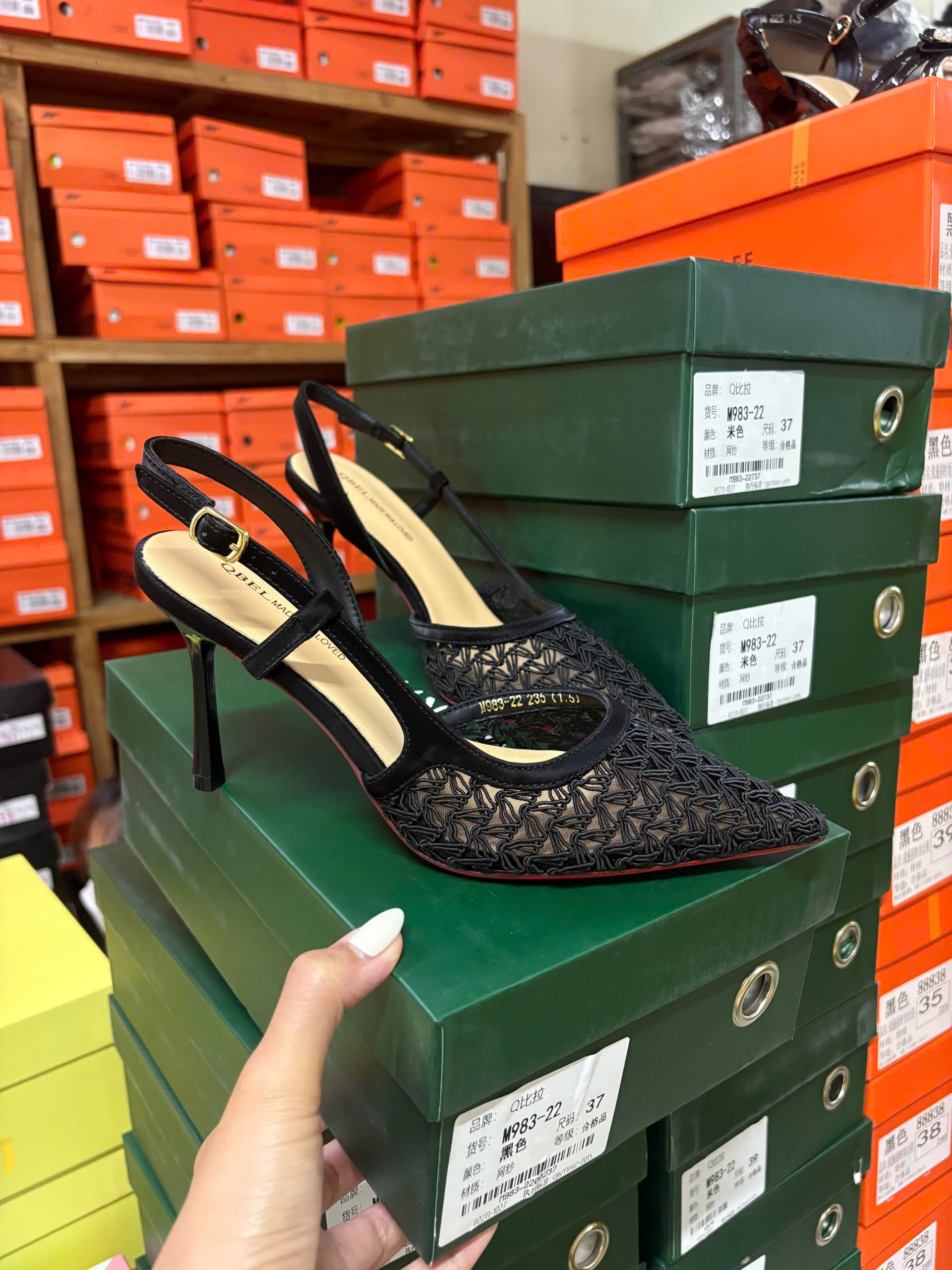 Sandal nữ M983-22.DEN