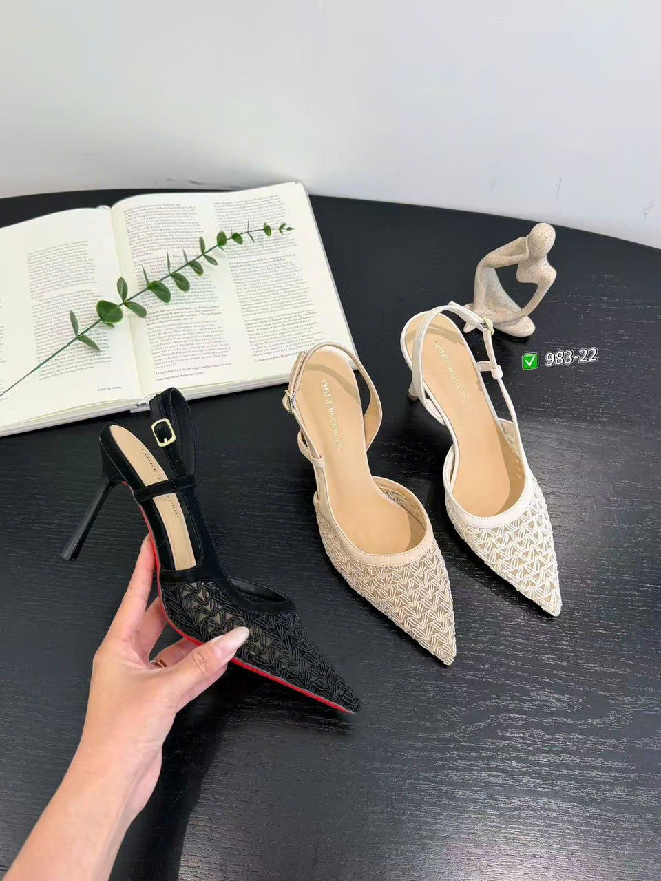 Sandal nữ M983-22.DEN