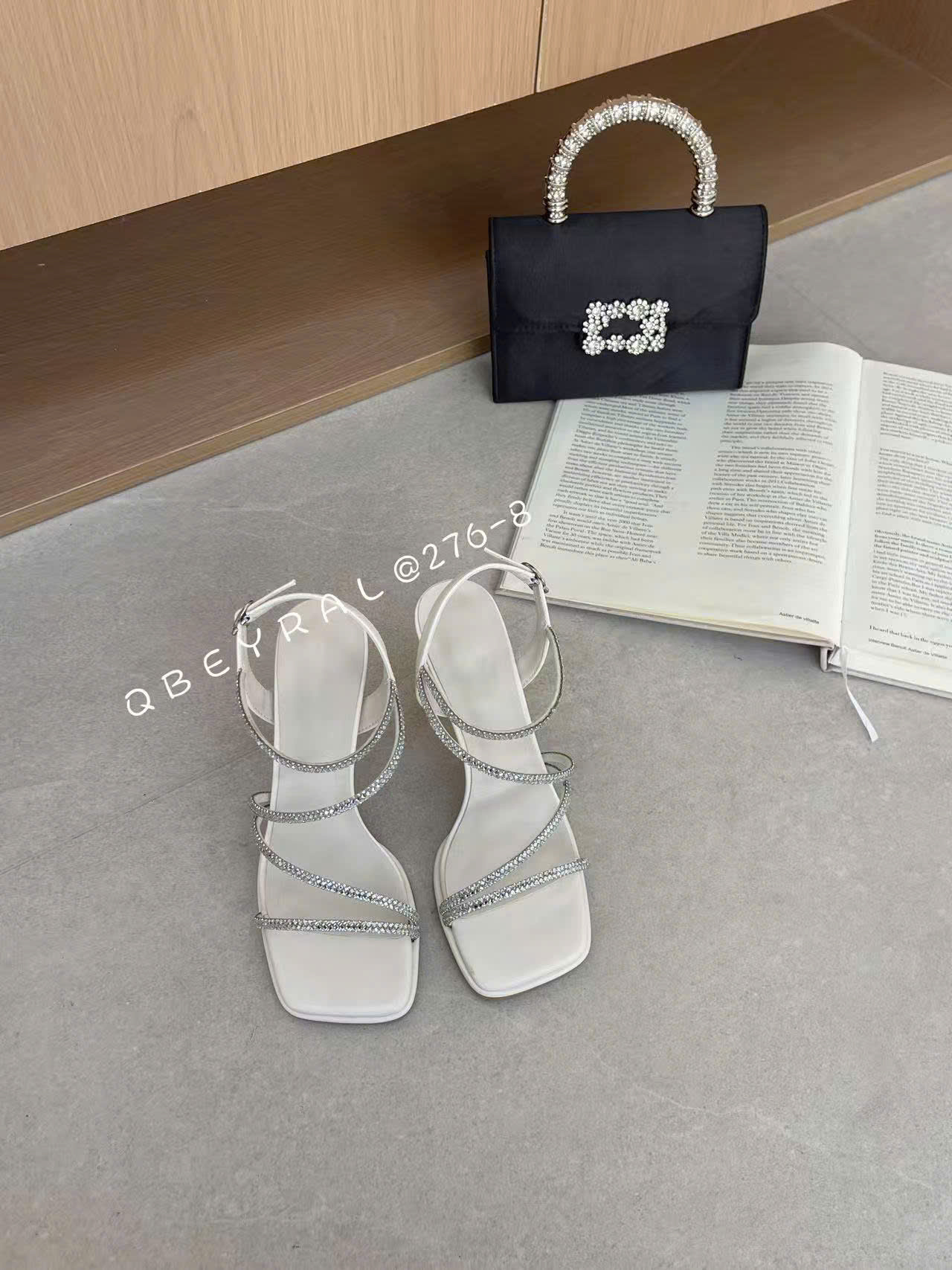 Sandal nữ X276-8.KEM