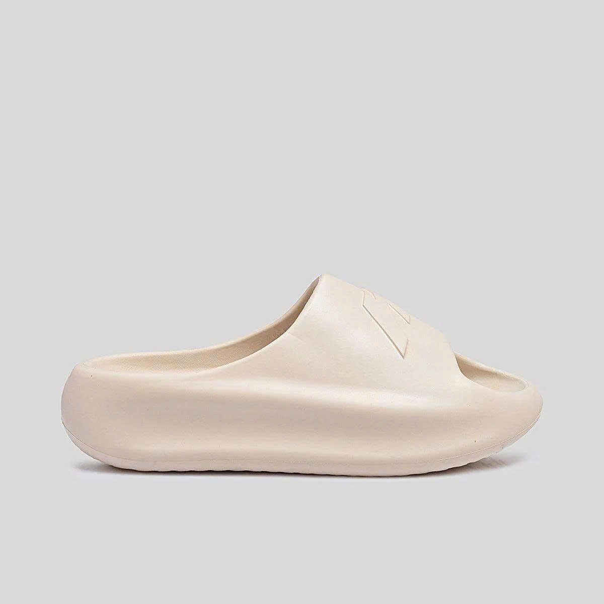 Sandal nữ Bitis HEW001200KEM