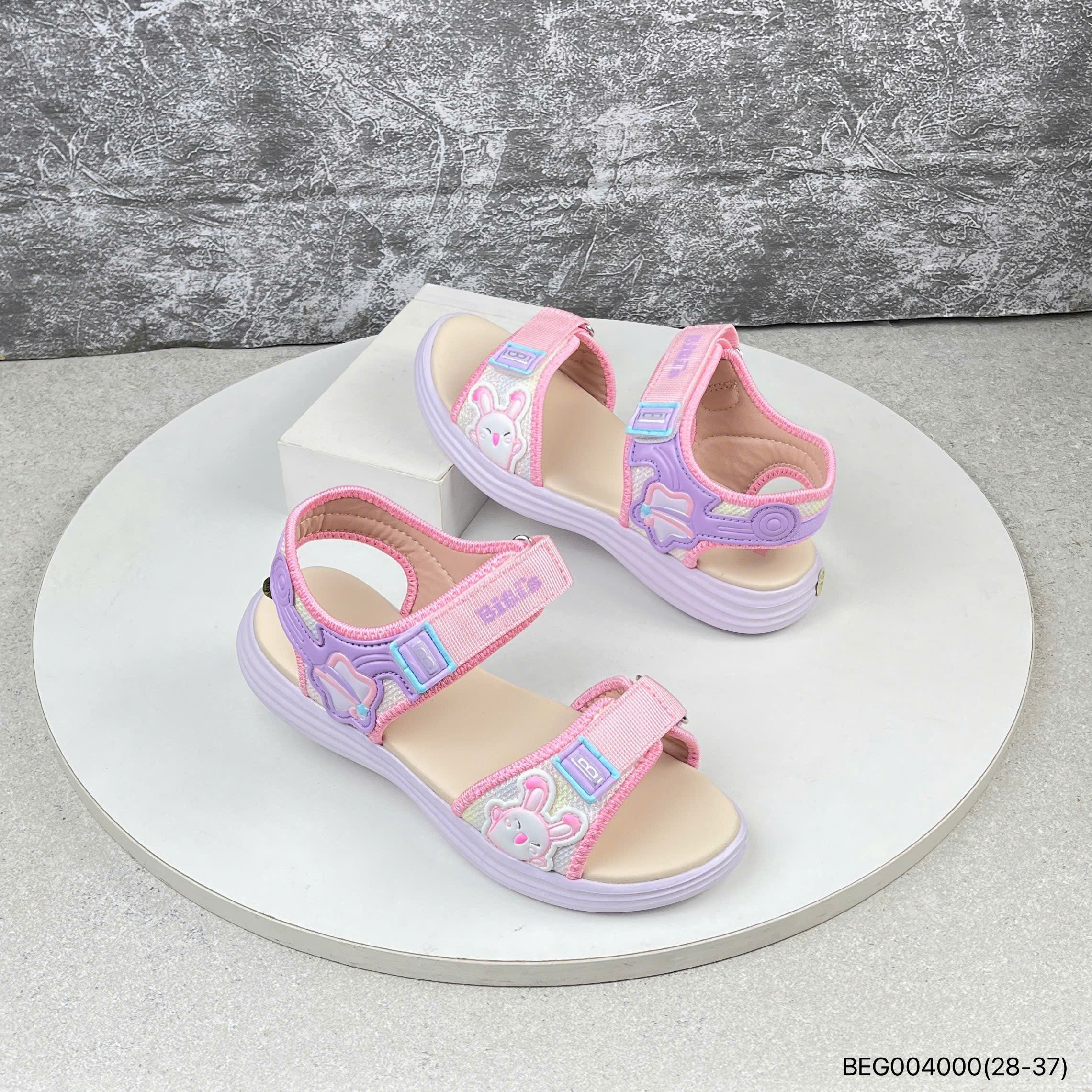 Sandal trẻ em Bitis BEG004000TIM