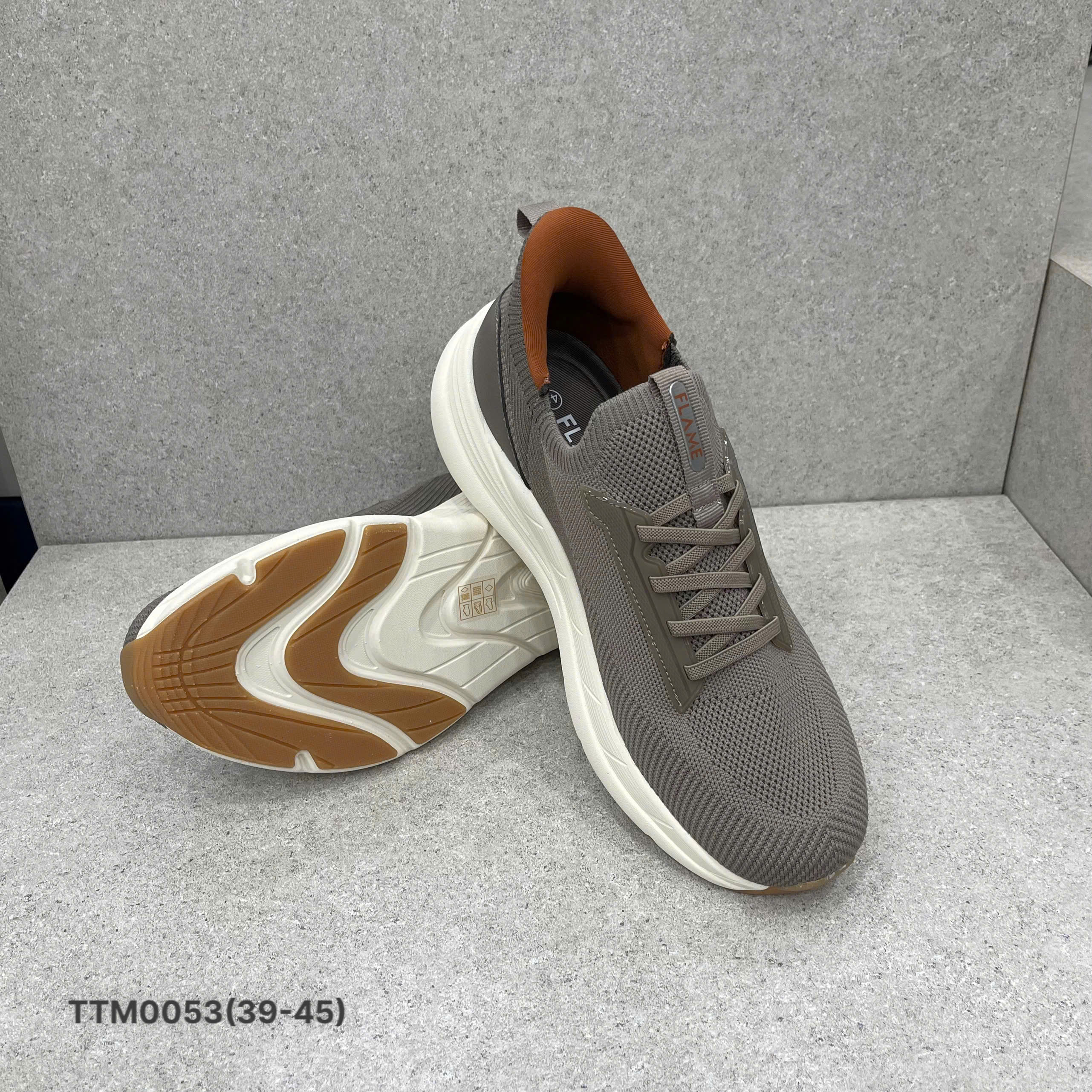 Giày thể thao nam BQ TTM0053.NAU