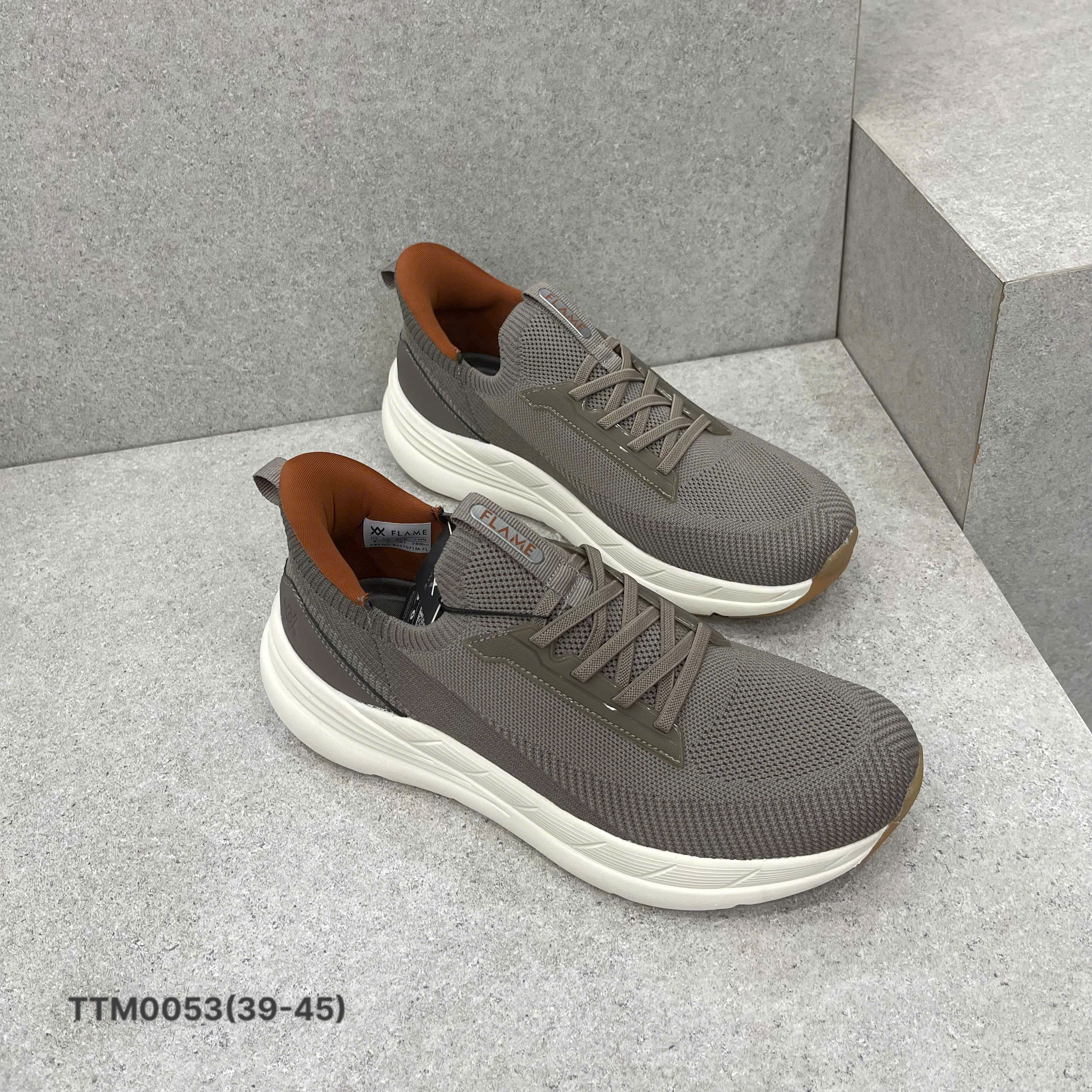 Giày thể thao nam BQ TTM0053.NAU